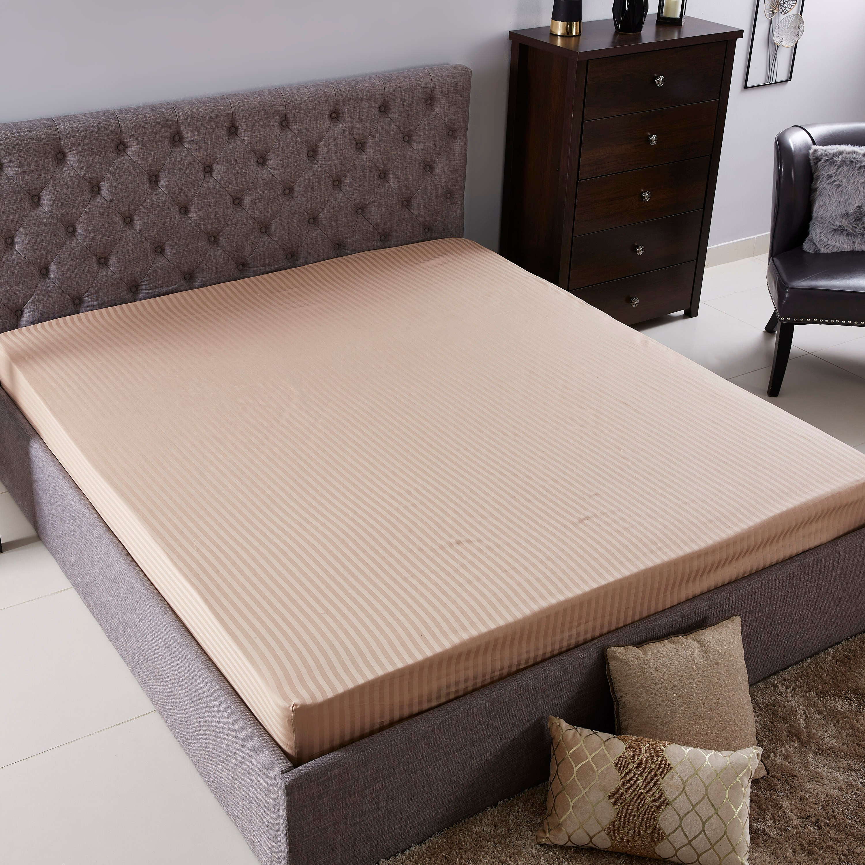 Hamilton Cotton Satin Stripe Twin Fitted Sheet - 120x200+25 cm-hbxhomeware-hbxbedroom-image-1