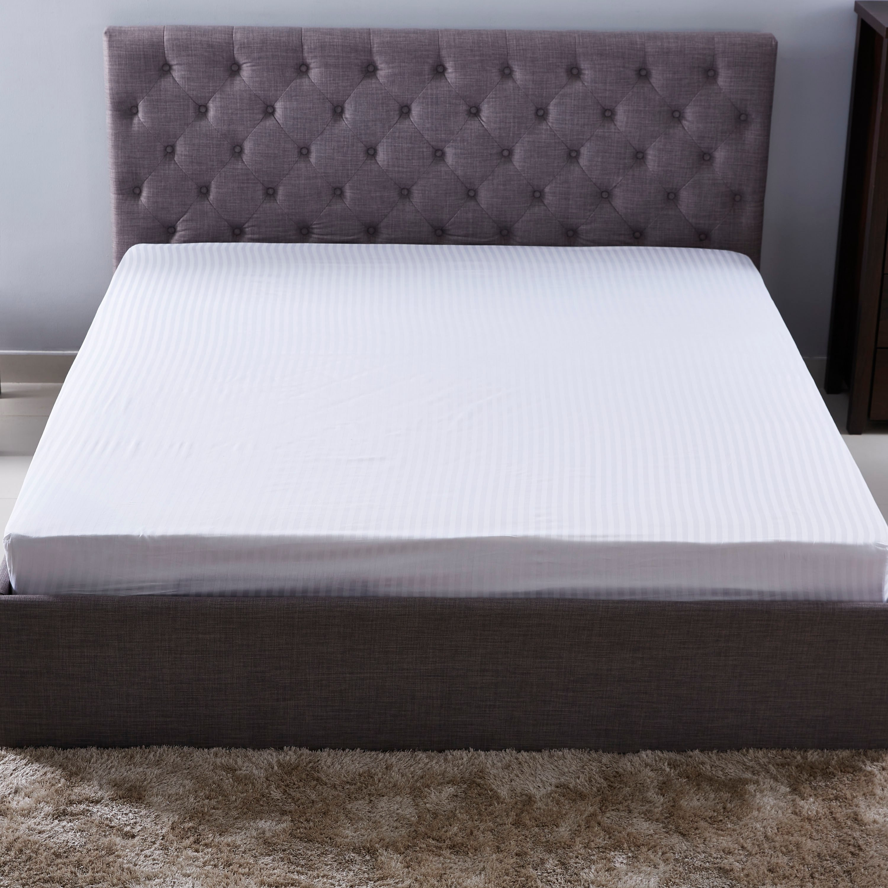 Hamilton Cotton Satin Stripe Super King Fitted Sheet - 200x200+25 cm-hbxhomeware-hbxbedroom-image-2