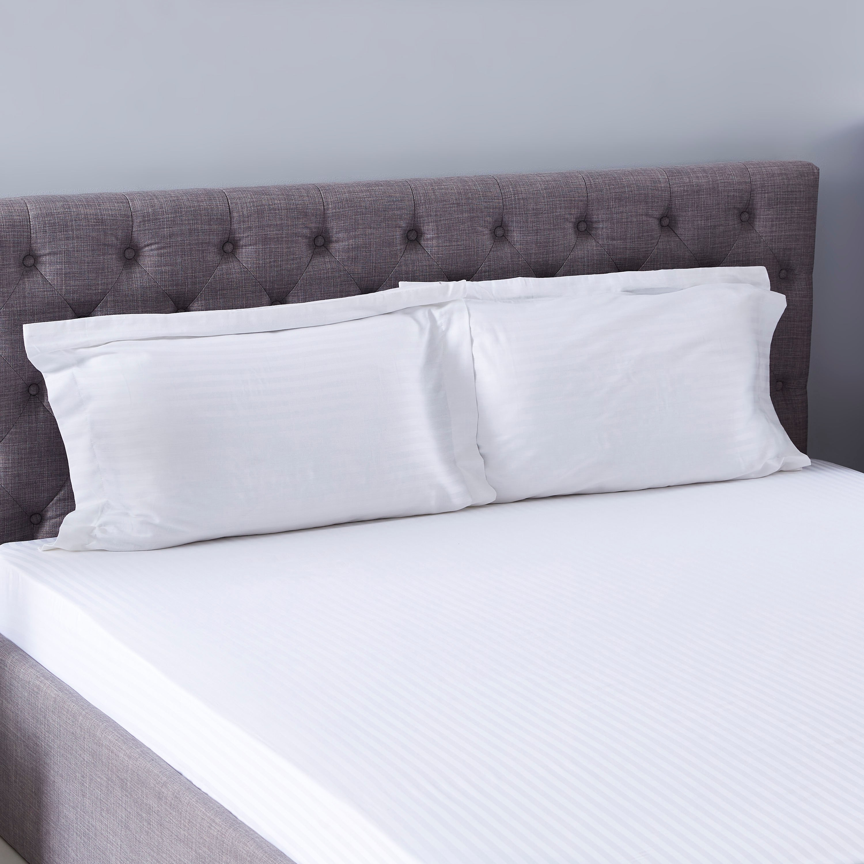 Hamilton Flanged Pillowcase - 50x75 cm-hbxhomeware-hbxbedroom-image-1