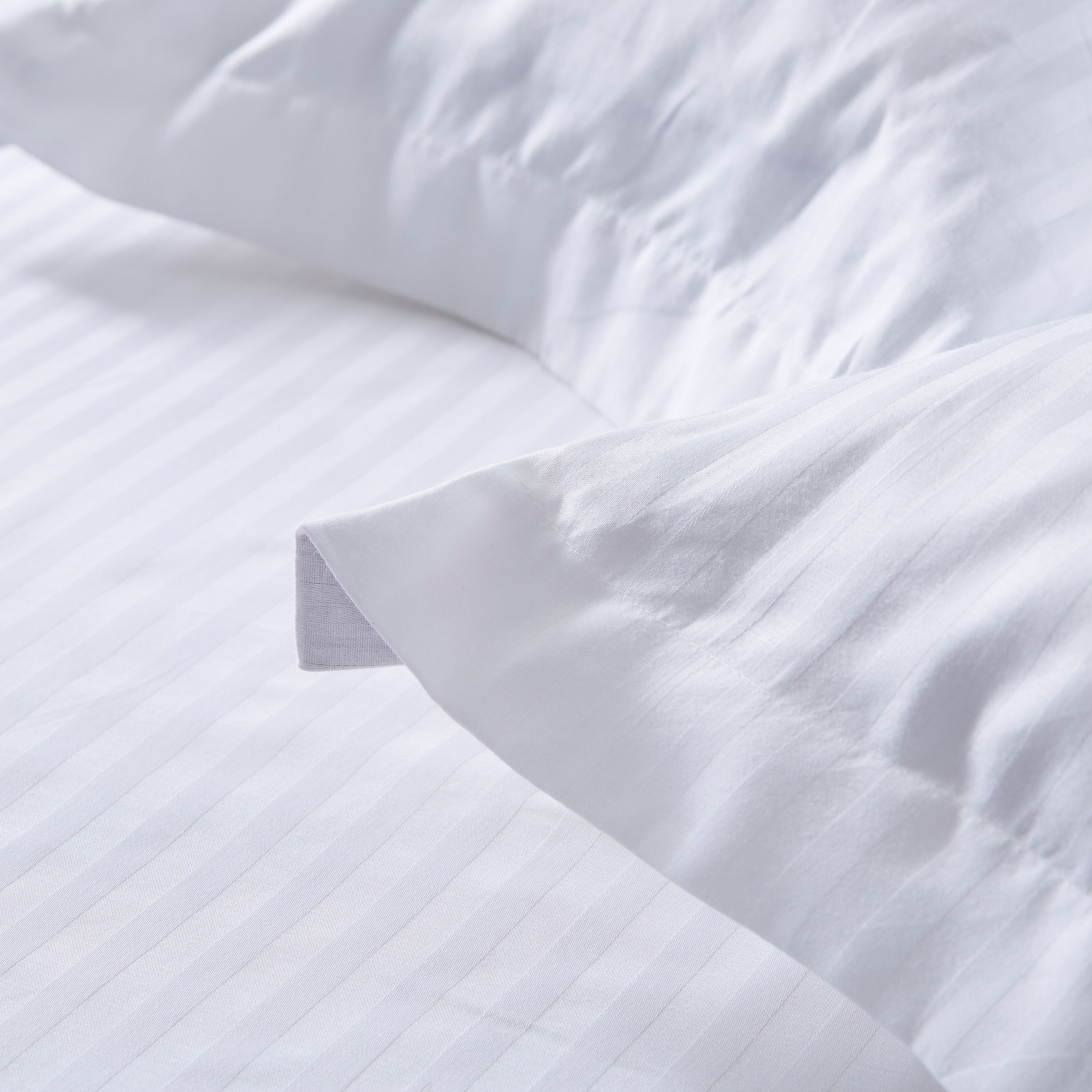 Hamilton Flanged Pillowcase - 50x75 cm-hbxhomeware-hbxbedroom-image-2