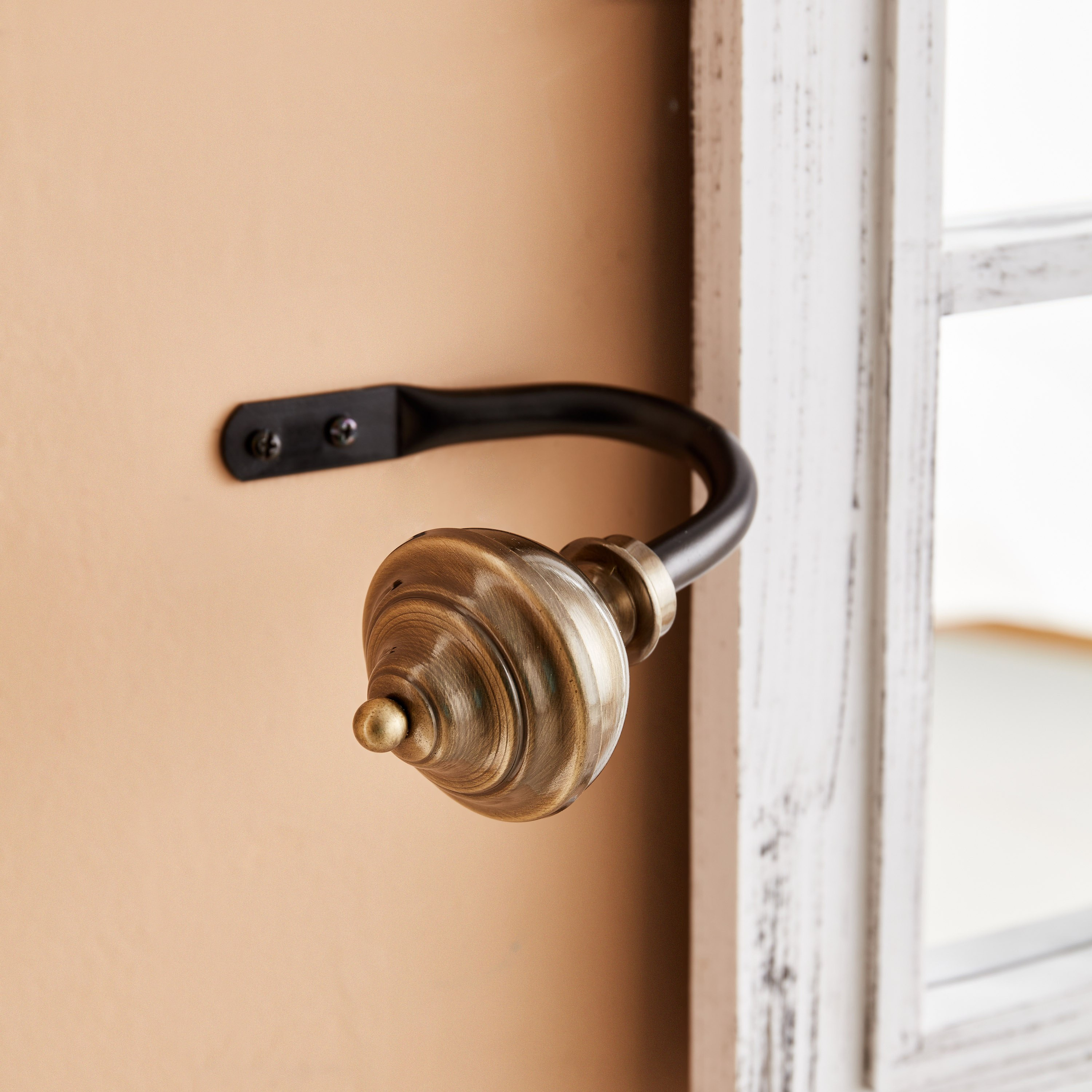 Hale Metallic Curtain Holdback-PROMO_HB_AE_B2G2_011025-image-3