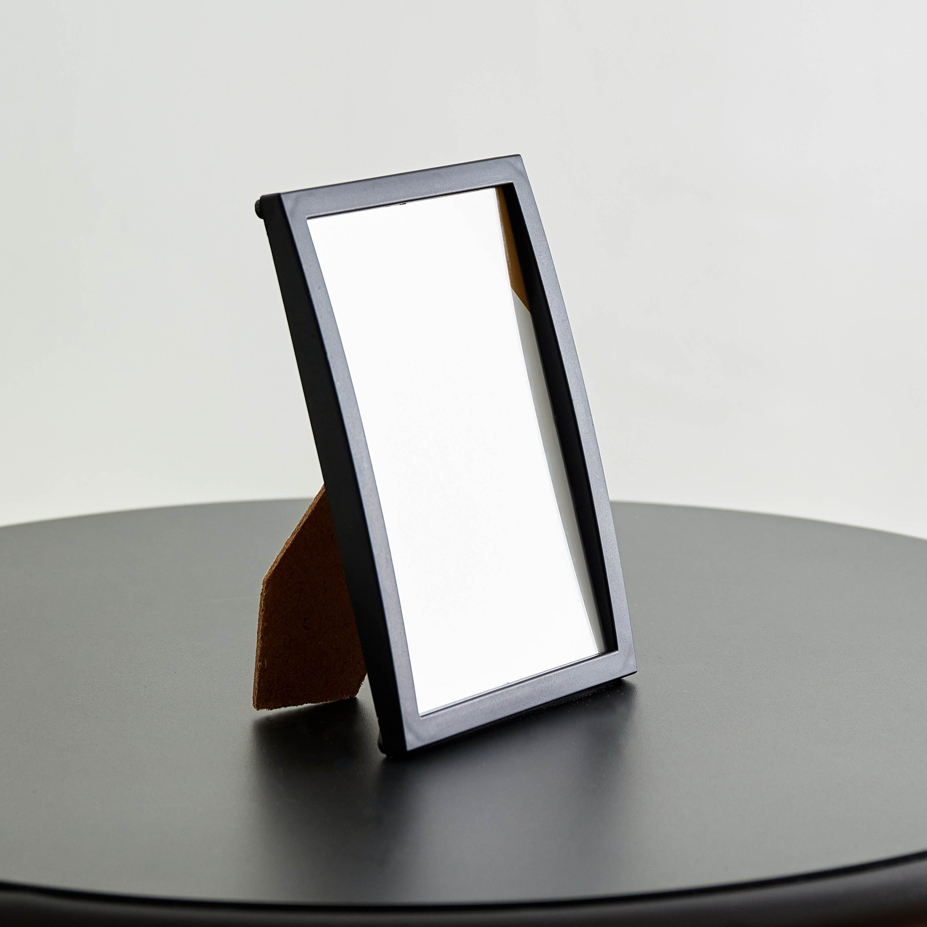 Ethans 2-Piece Photo Frame Set-hbxkidsandyouth-walldecor-photoframes-image-4