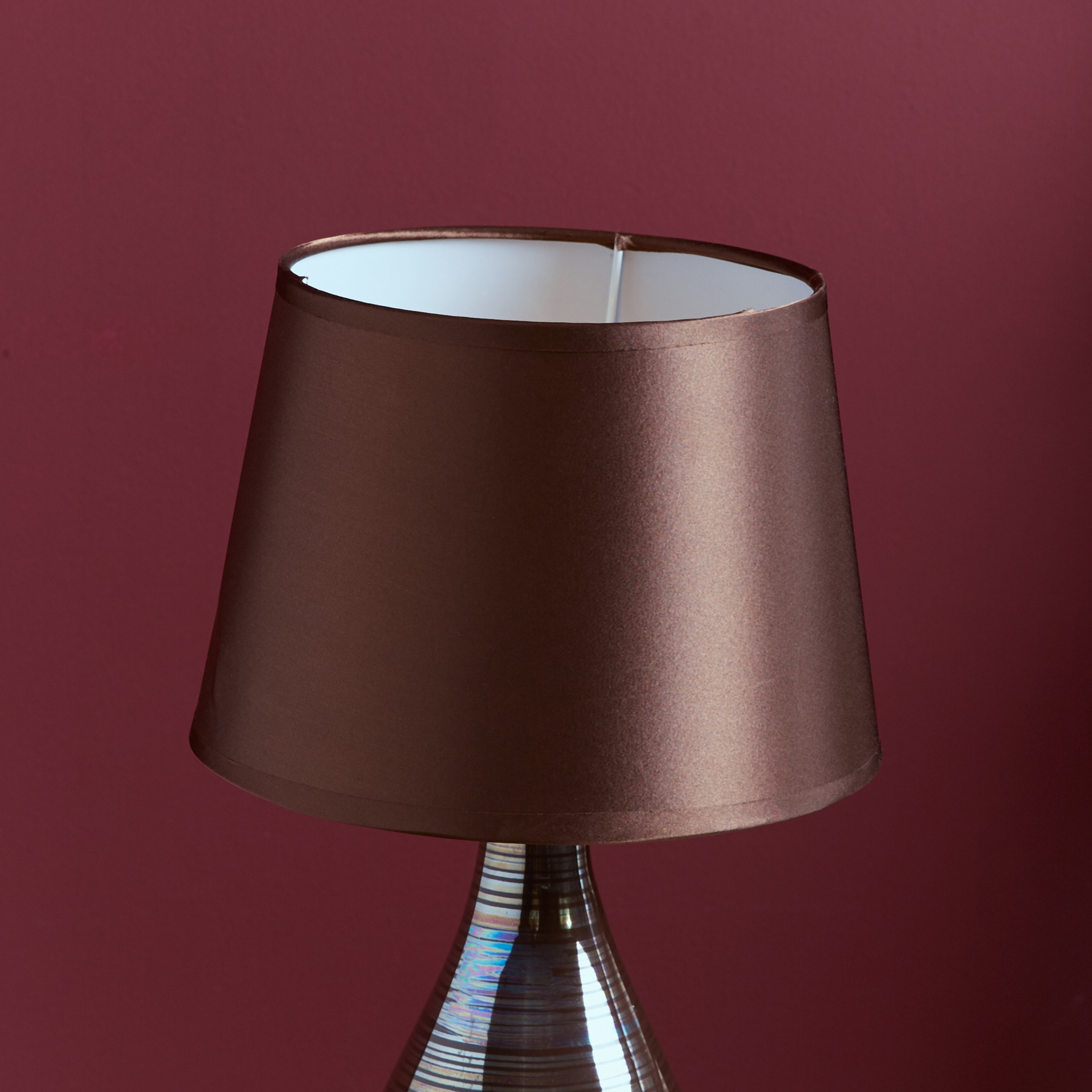 مصباح طاولة سيراميك من كلارا - 21x21x33 سم-hbxlivingroom-lighting-tablelamps-image-3