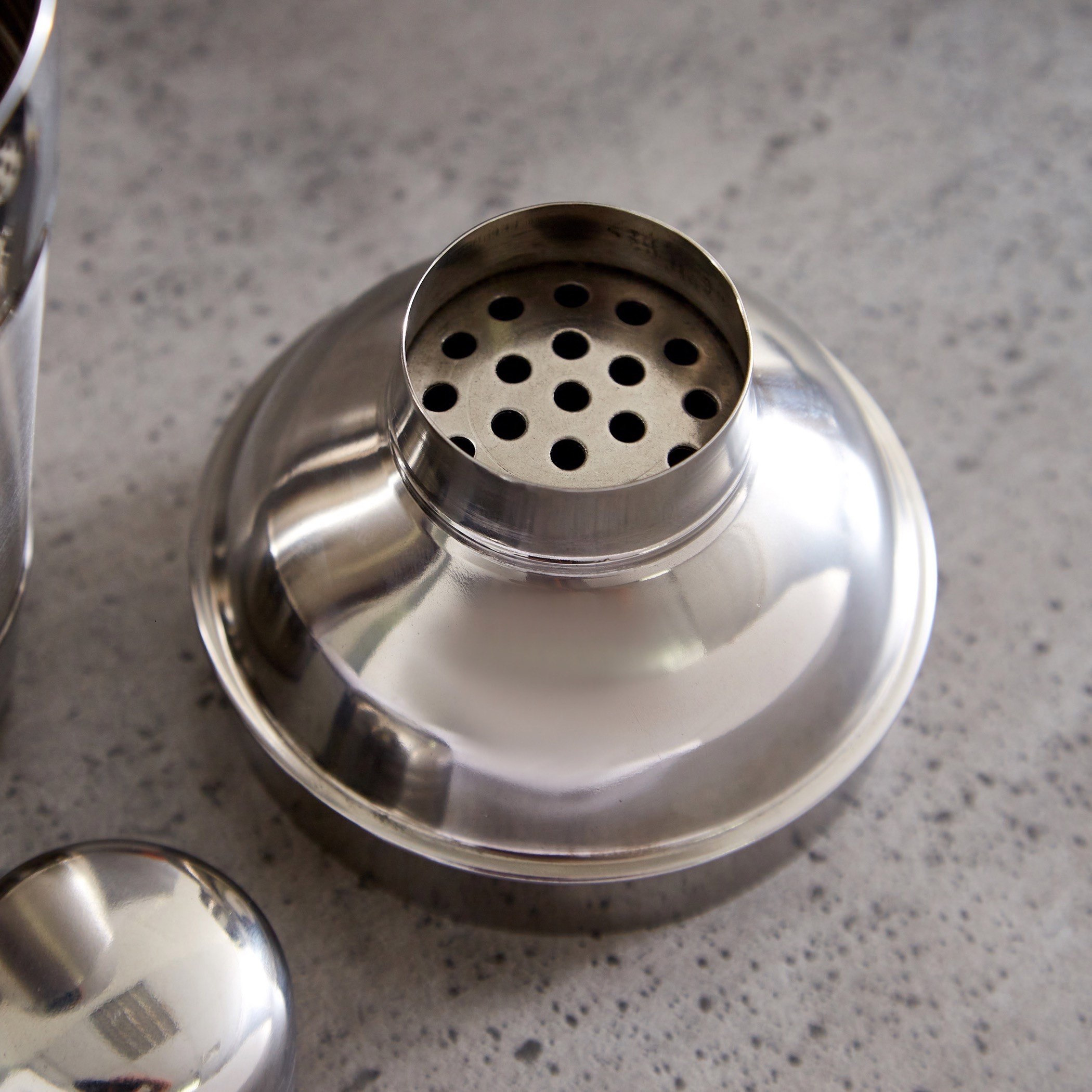 Newyork Shaker - 500 ml-hbxhomeware-diningandtabletop-baraccessories-image-4