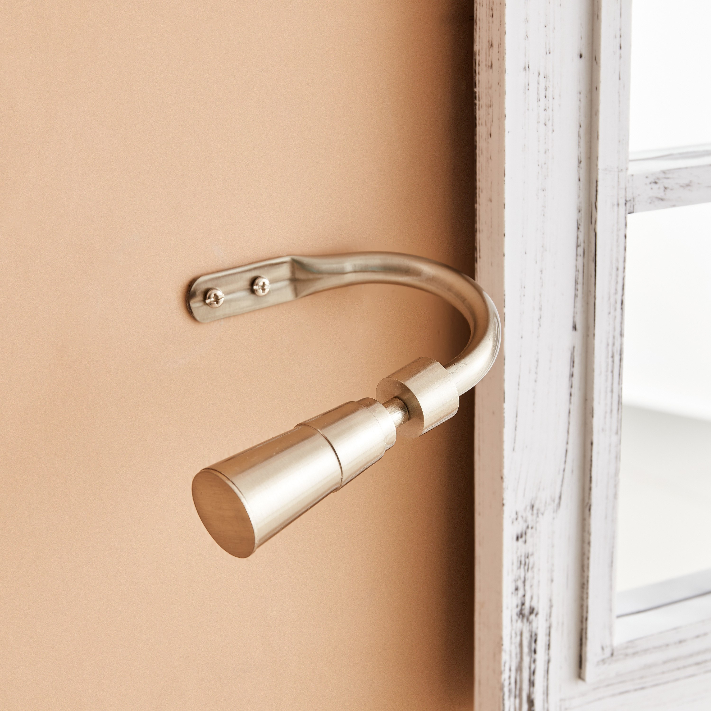 Crown Curtain Holdback and Finial-PROMO_HB_AE_B1G1_250925-image-3