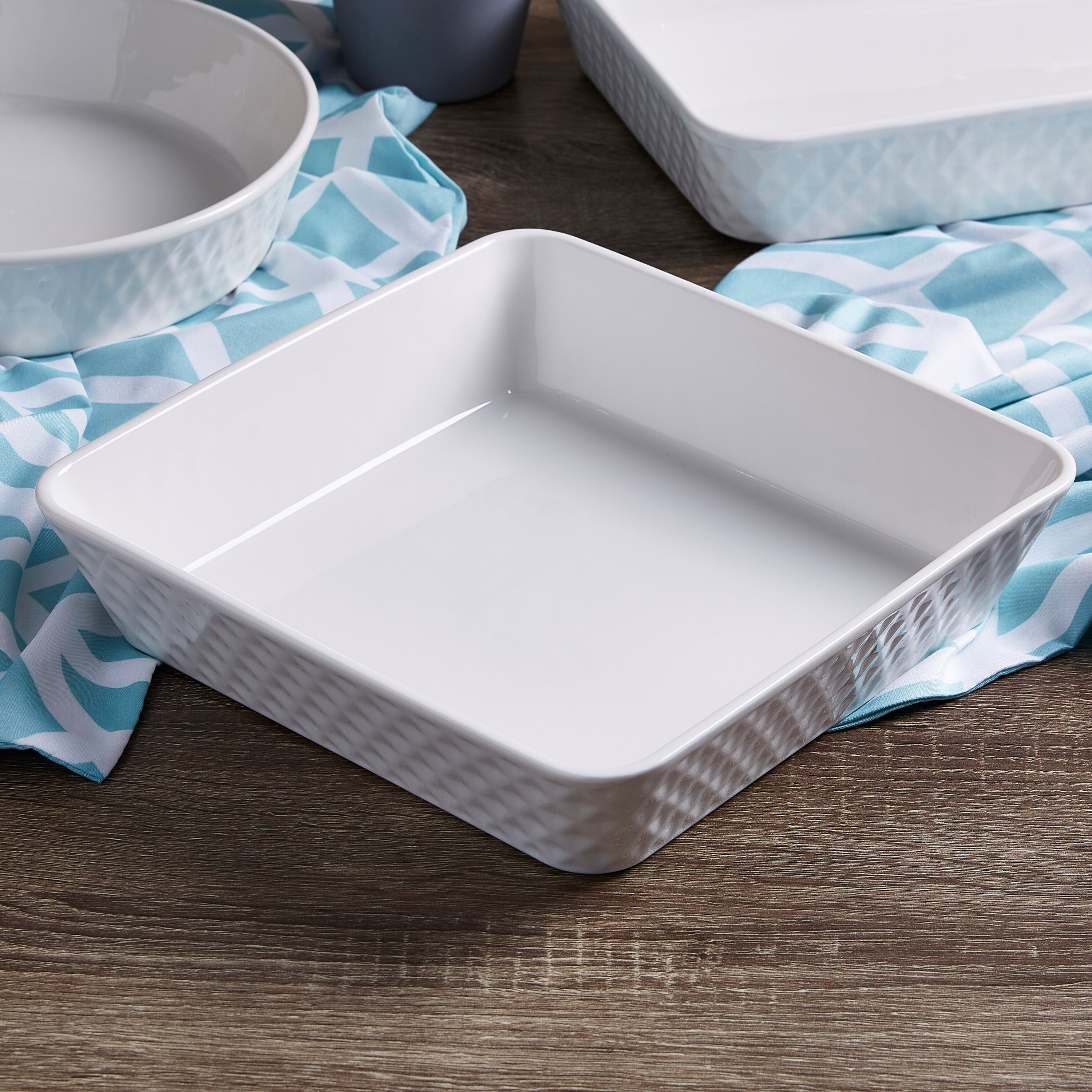 طبق تقديم مربع من سوبريم - 25x25 سم-hbxdecorandfurnishings-tabletop-serveware-image-1