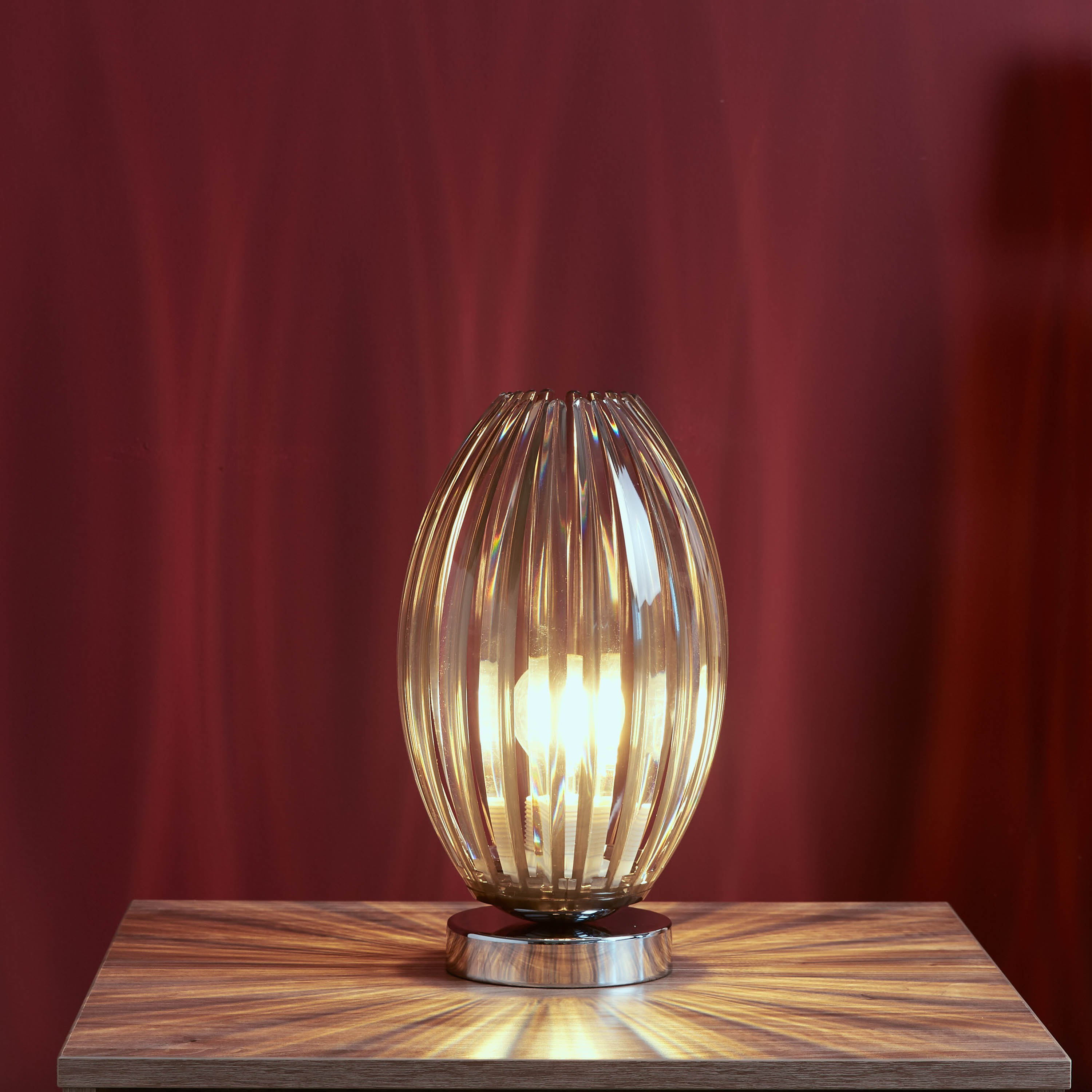 مصباح طاولة وجانبي من إليس-hbxlivingroom-lighting-tablelamps-image-1