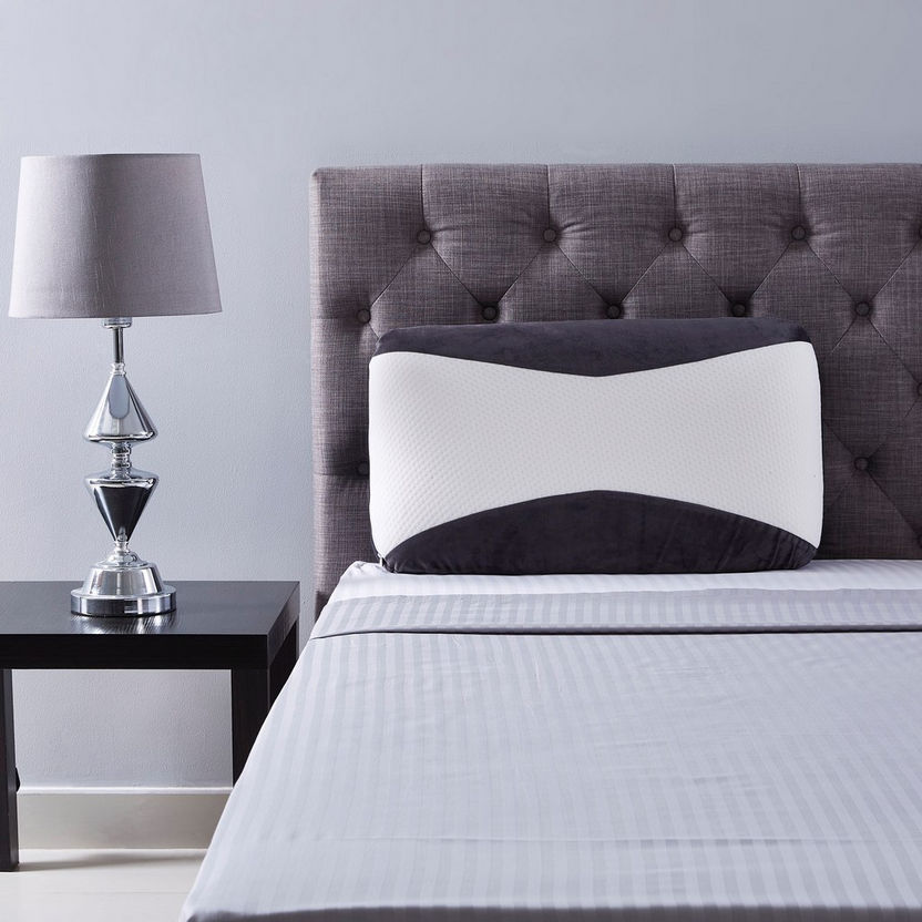 Lavish Rectangular Cool Gel Pillow - 40x70 cm-Duvets and Pillows-image-4
