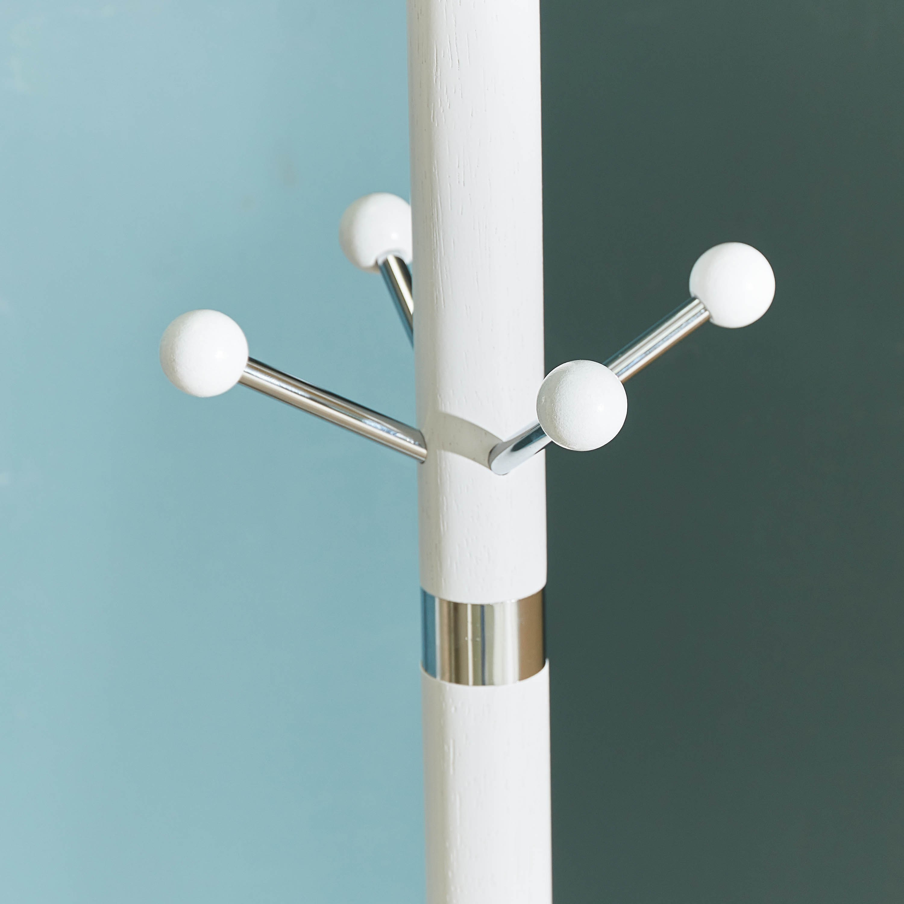Carana Floor Coat Hanger-hbxhomeware-bathandlaundry-clothesdryingracks-image-3