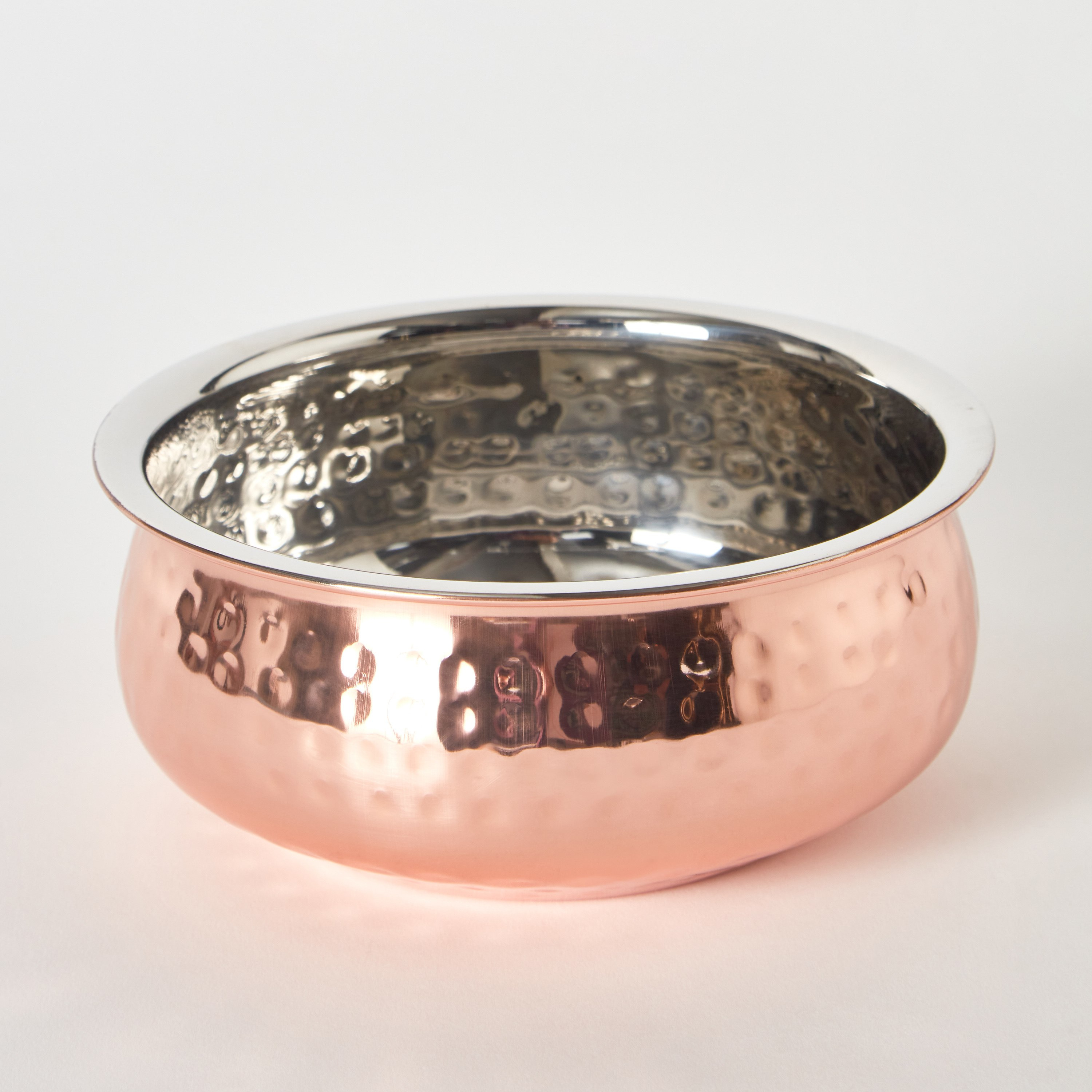 Copper Shine Serving Vessel with Hammered Finish - 25 cm-hbxdecorandfurnishings-tabletop-serveware-image-6