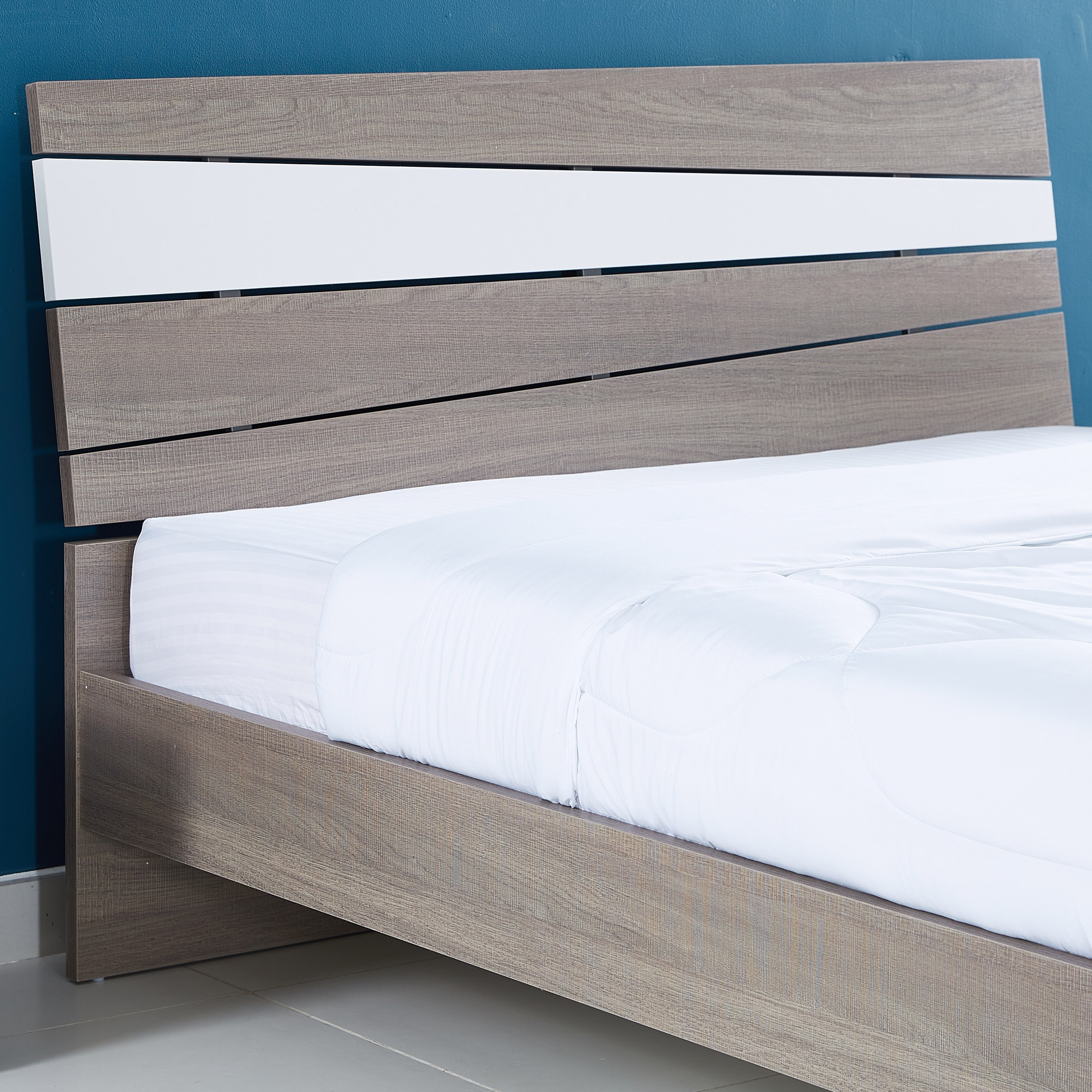 سرير كينج من كاثي - 180x200 سم-hbxfurniture-bedsandbedsets-beds-king-image-4