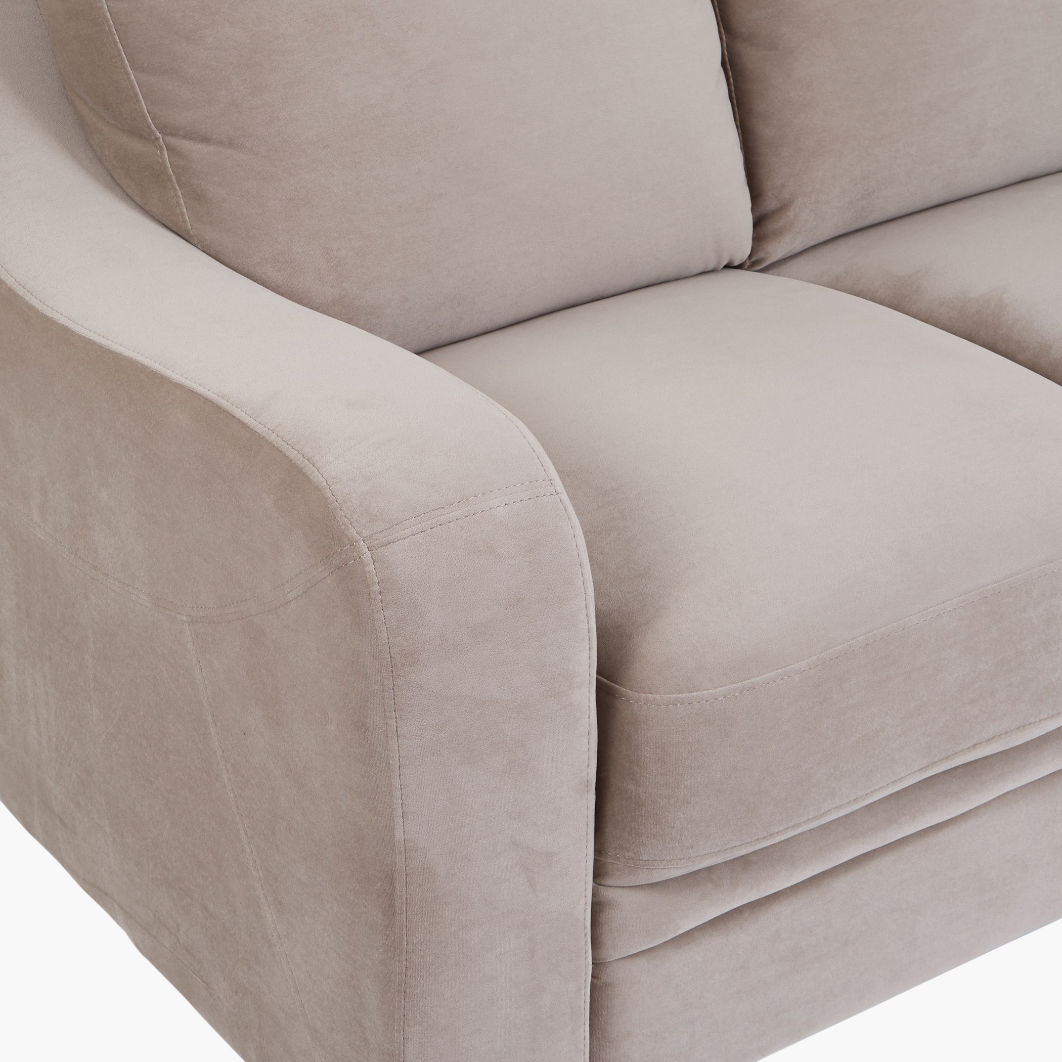 كنبة بثلاثة مقاعد ومساند ذراعين منحنية من جاري-hbxlivingroom-sofasandarmchairs-sofas-image-4