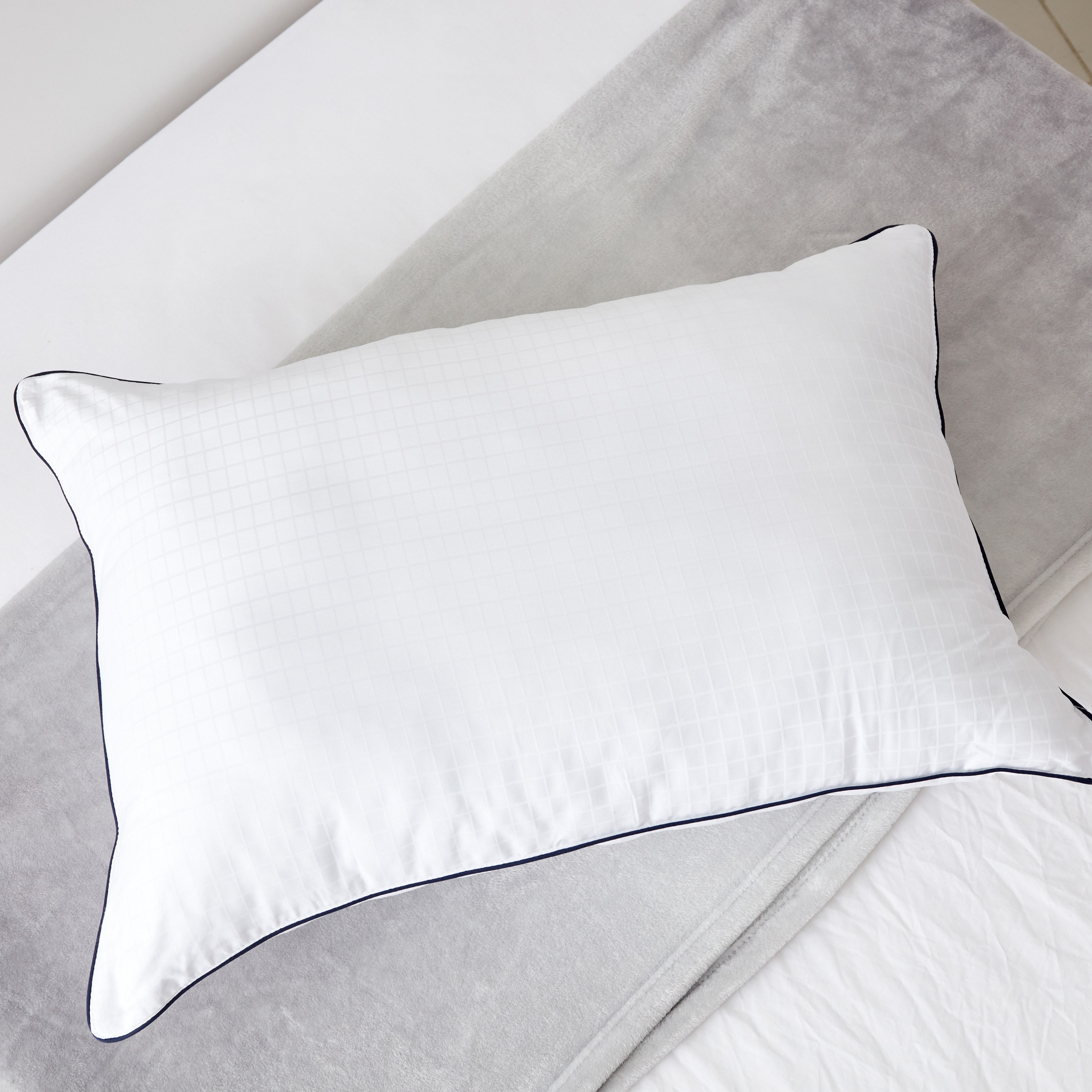 Oxford Pillow - 50x75 cm-hbxdecorandfurnishings-bedding-duvetsandpillows-image-3