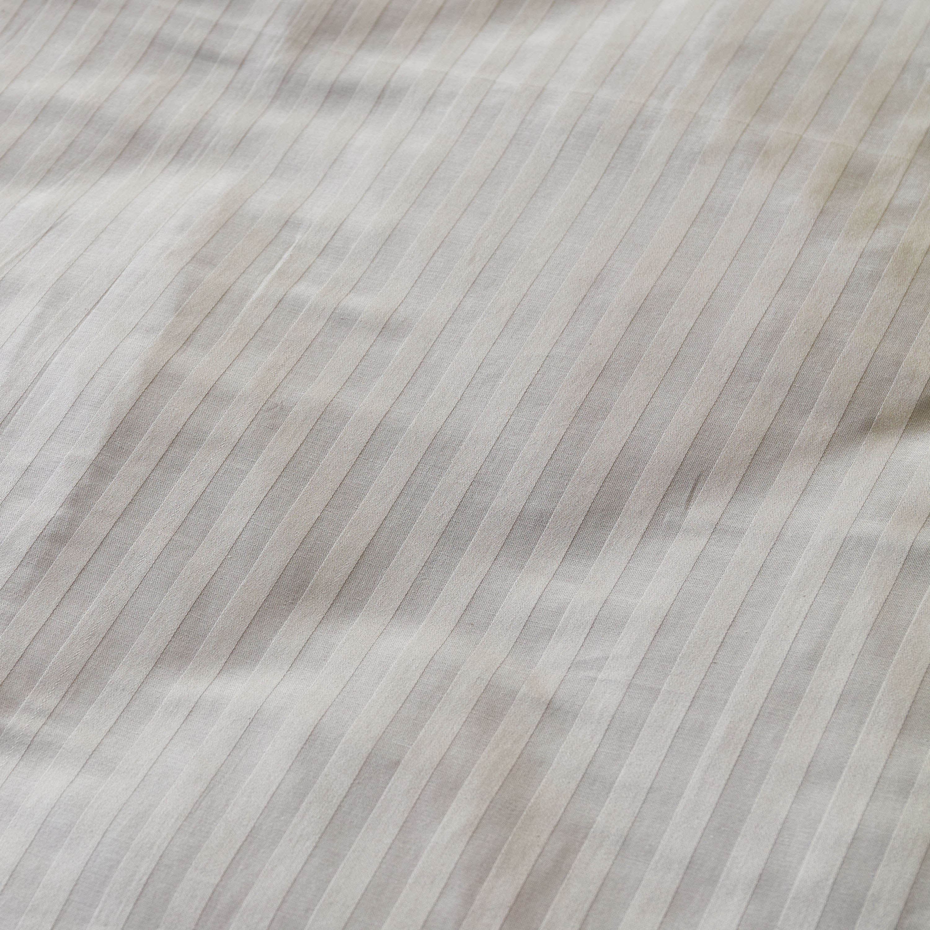 طقم غطاء لحاف مزدوج 3 قطع من هاميلتون -150x220 سم-hbxhomeware-hbxdecorandfurnishings-image-3