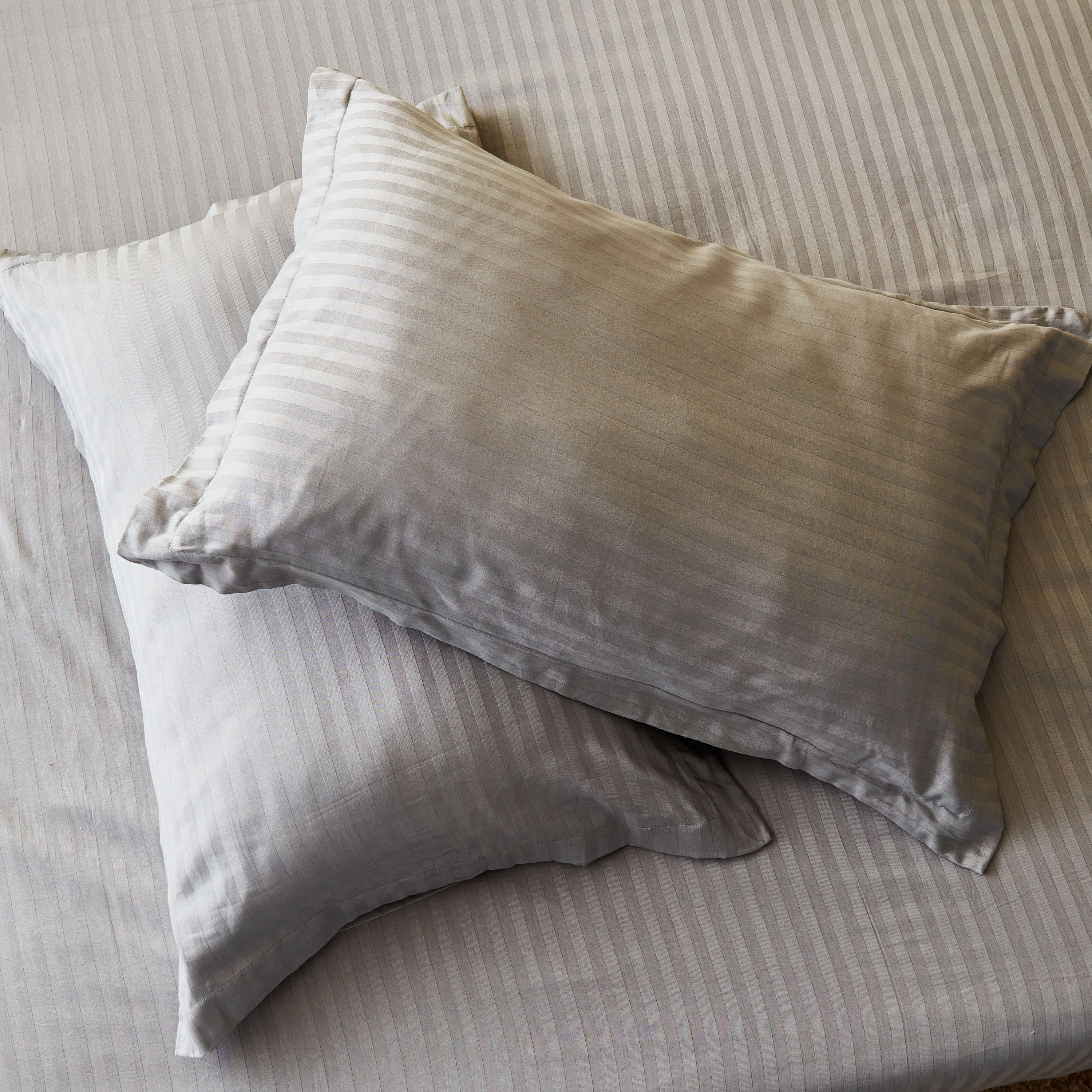 طقم غطاء لحاف مزدوج 3 قطع من هاميلتون -150x220 سم-hbxhomeware-hbxdecorandfurnishings-image-6
