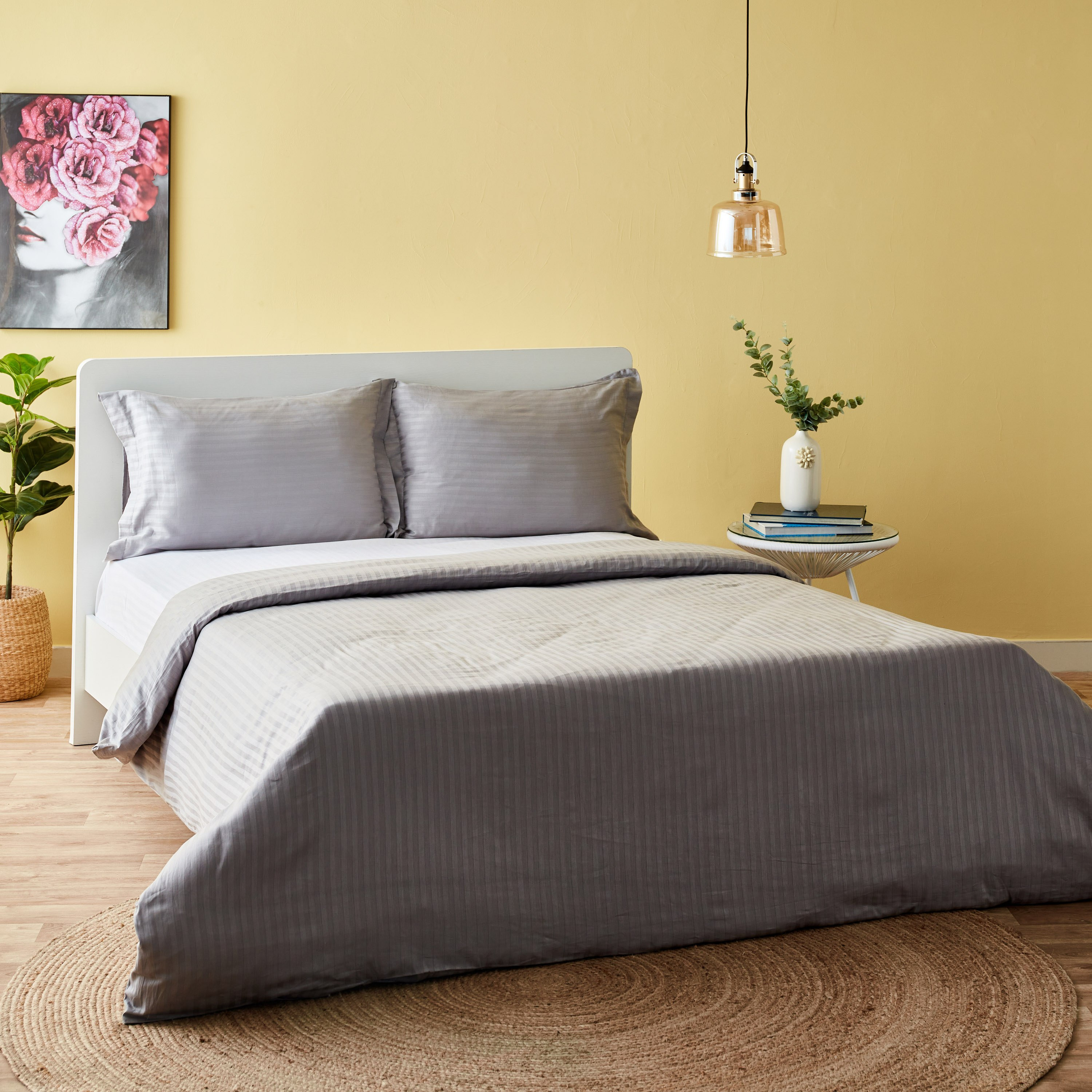 Hamilton Super King Size 3-Piece Duvet Cover Set - 240x220 cm-PROMO_HB_AE_B2G2_011025-image-1