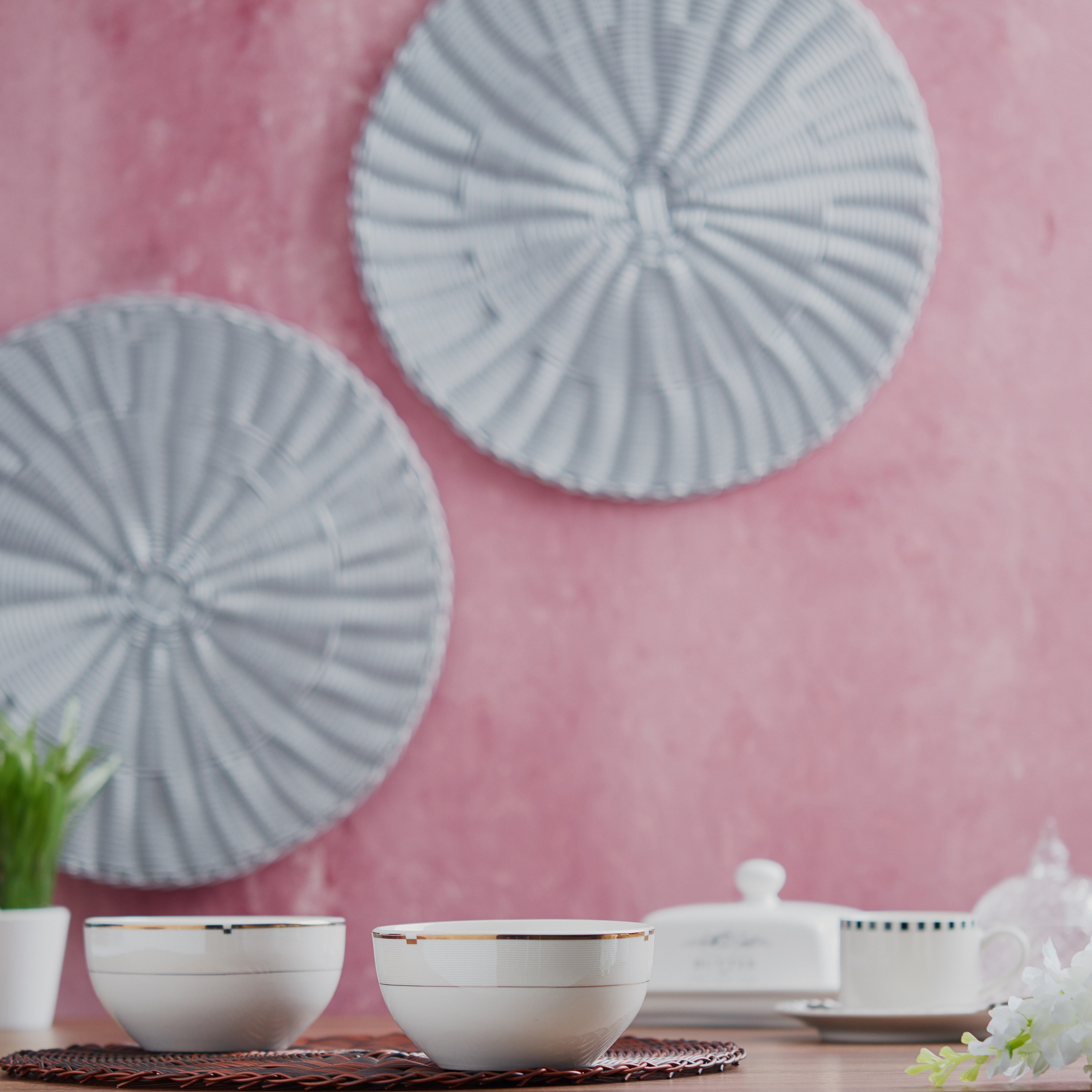 وعاء حبوب بورسلين من جولد ريب - 14 سم -hbxdecorandfurnishings-tabletop-crockery-image-4