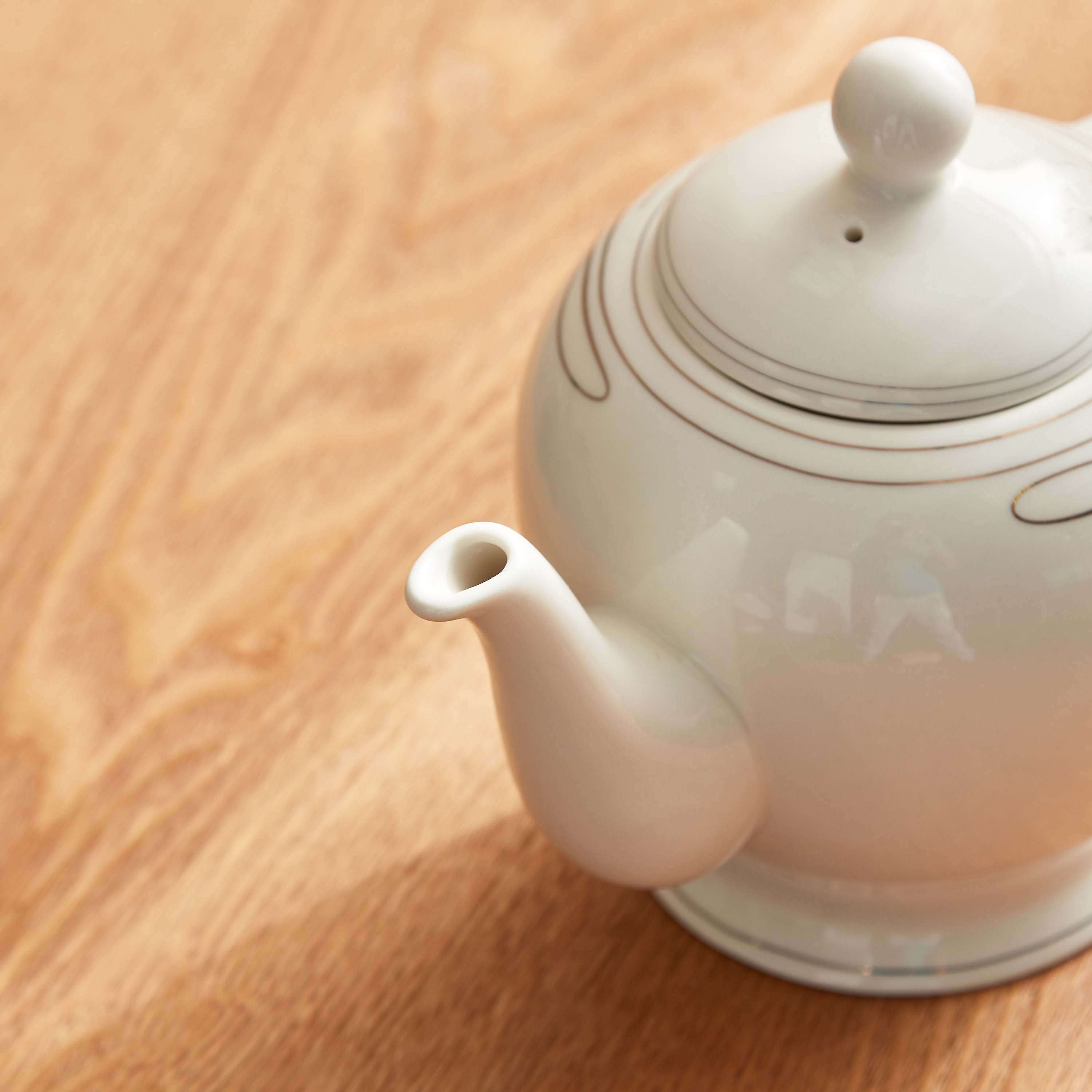 Valerie Teapot-hbxhomeware-diningandtabletop-coffeeandteasets-image-3