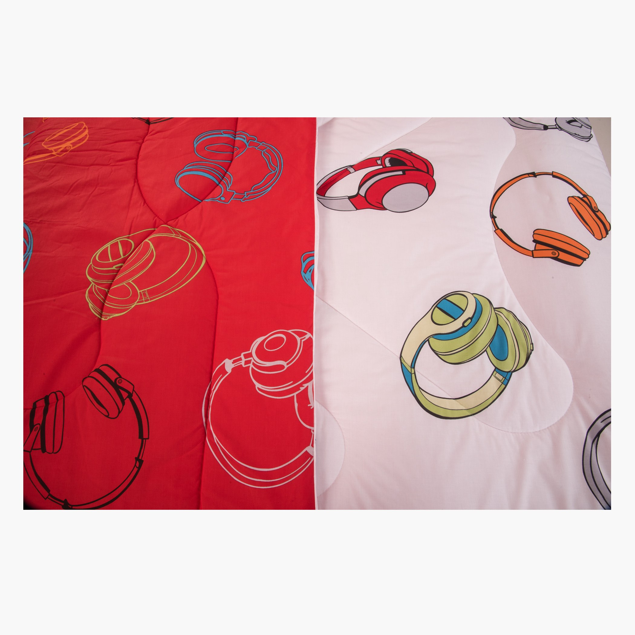 طقم ألحفة وبياضات ميوزيك من أربع قطع-hbxhomeware-hbxkidsandyouth-image-4