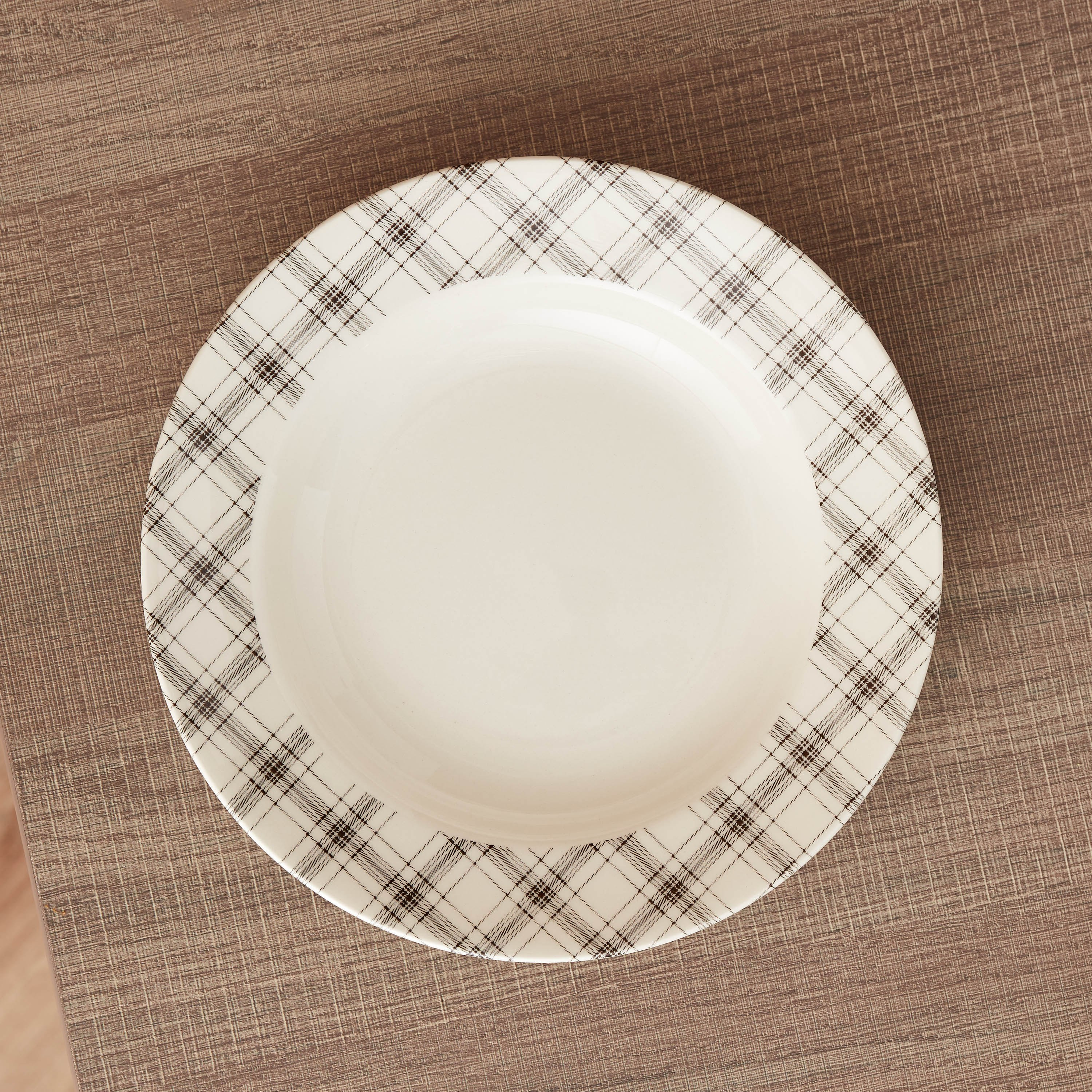 صحن شوربة سادة من الخزف الصيني من كلايتون - 24 سم-hbxdecorandfurnishings-tabletop-crockery-image-1