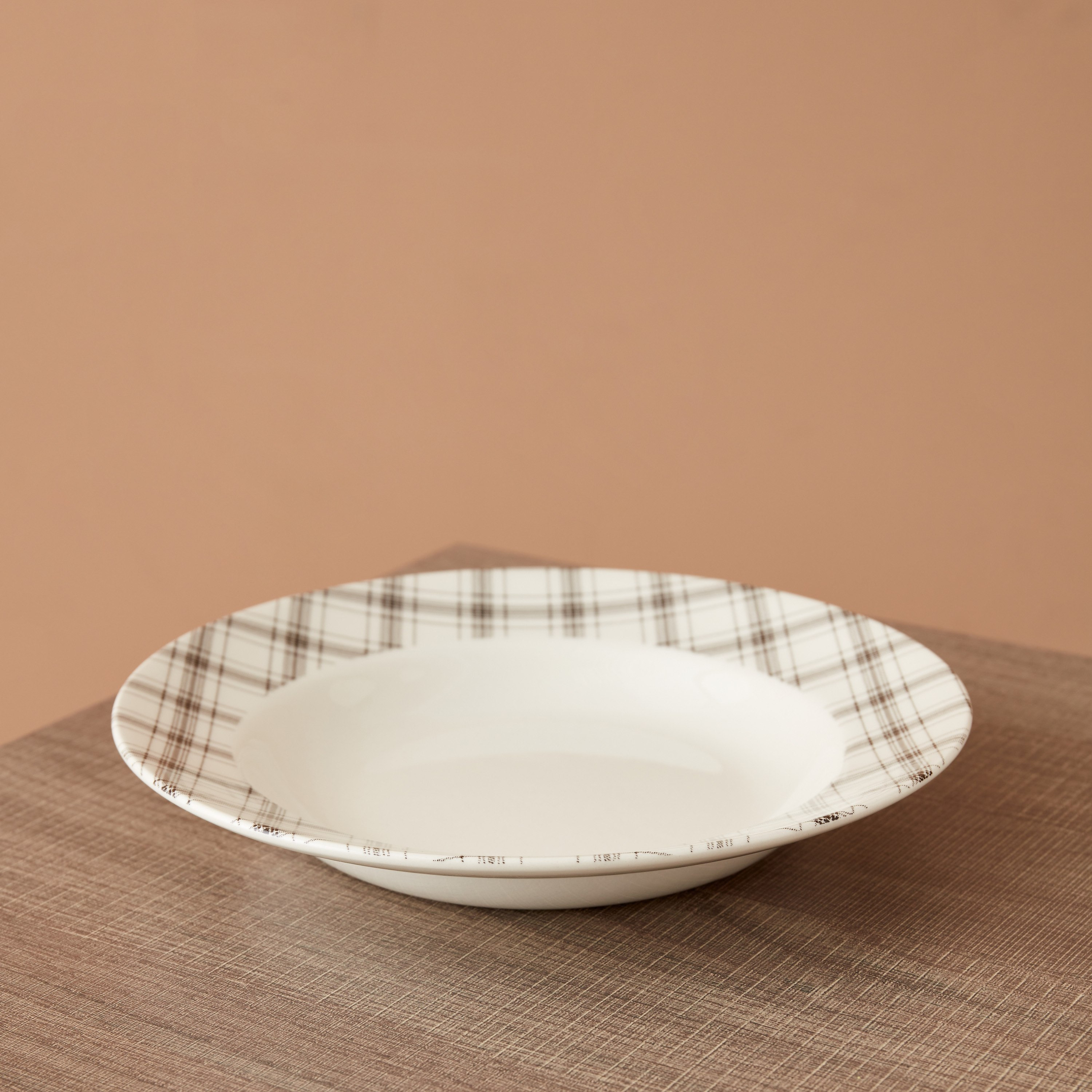 صحن شوربة سادة من الخزف الصيني من كلايتون - 24 سم-hbxdecorandfurnishings-tabletop-crockery-image-2