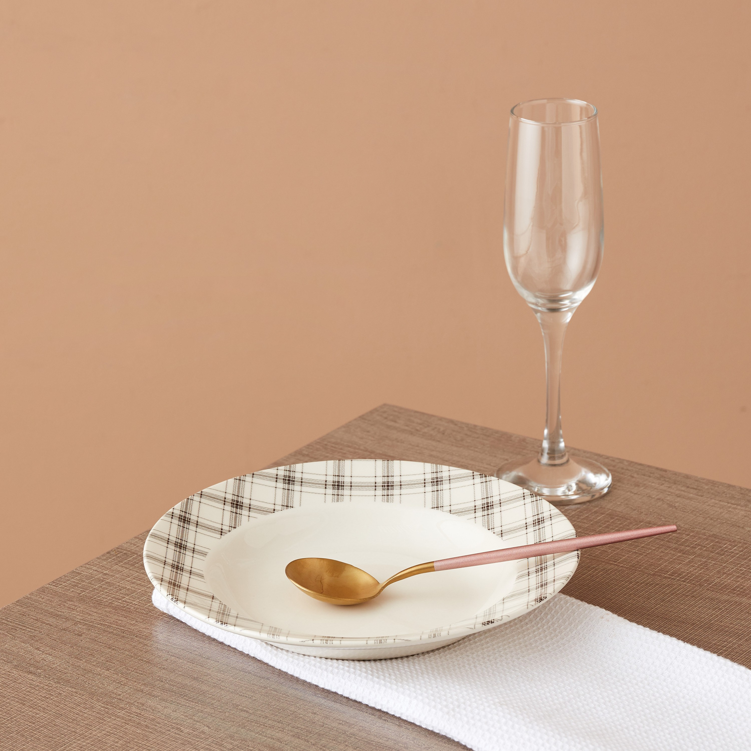 صحن شوربة سادة من الخزف الصيني من كلايتون - 24 سم-hbxdecorandfurnishings-tabletop-crockery-image-4
