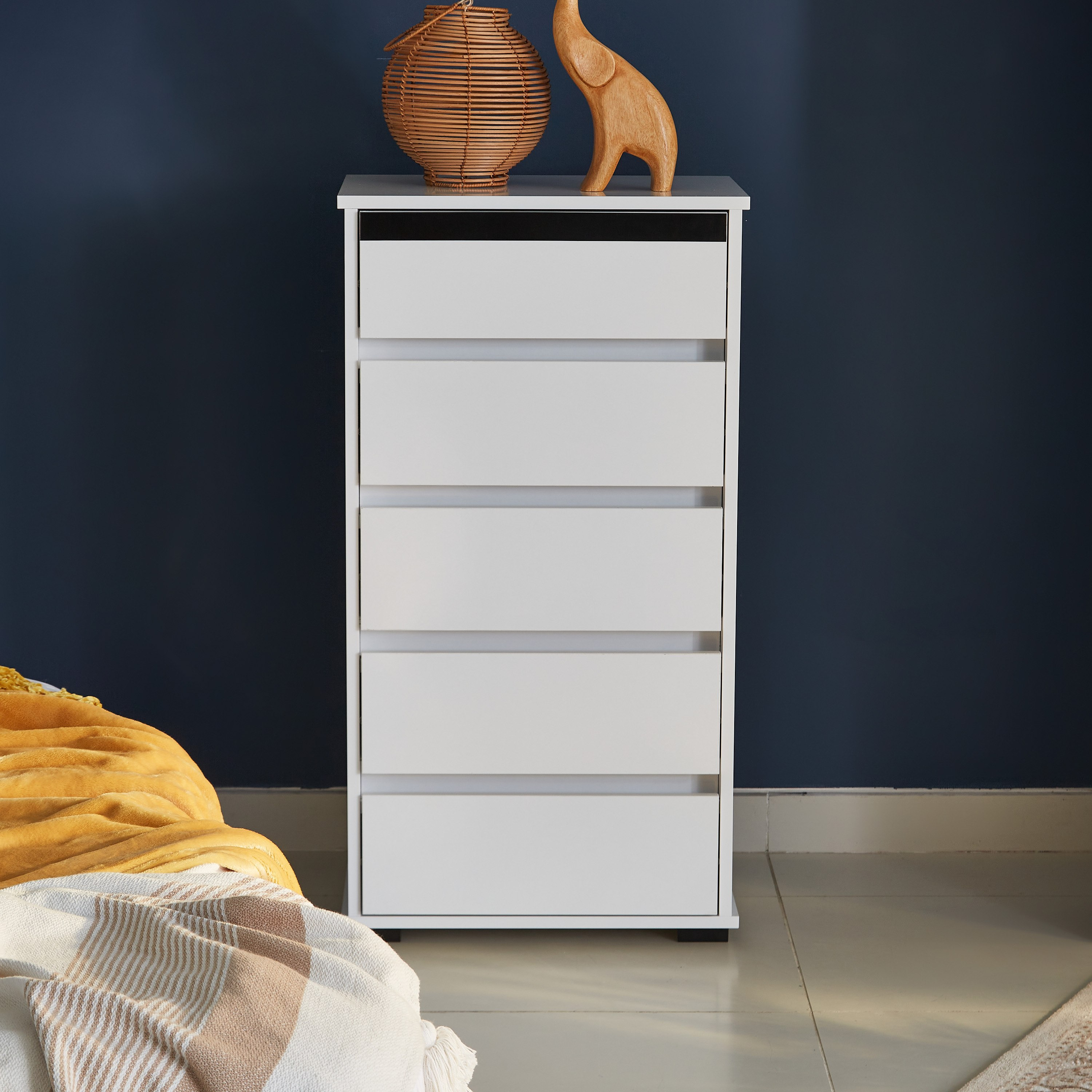 وحدة تخزين بـ 5أدراج من ماتيلد-hbxfurniture-dressersandchests-chestofdrawers-image-1