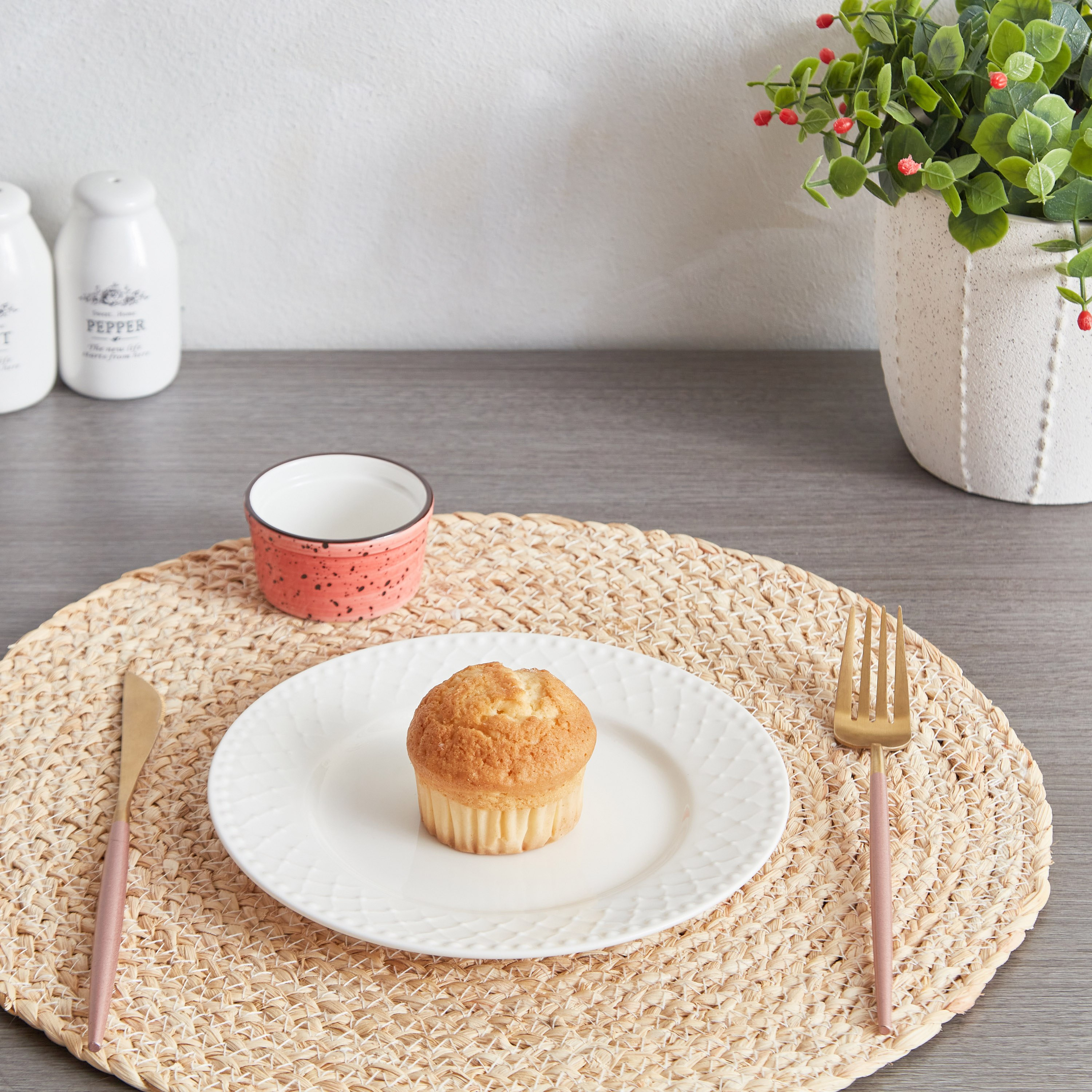 صحن جانبي بورسلين منقوش من بيلا - 19 سم-hbxdecorandfurnishings-tabletop-crockery-image-4