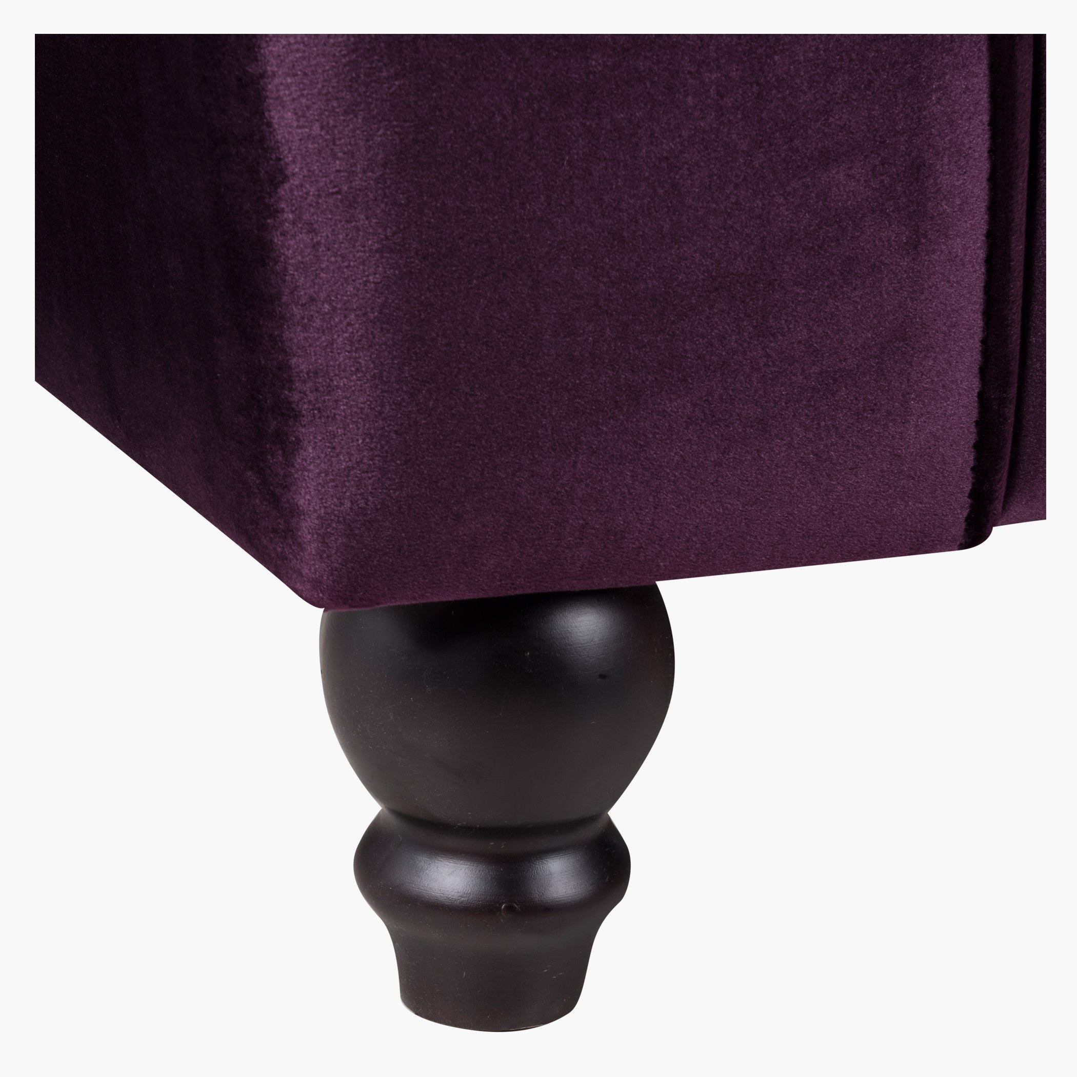أريكة بثلاثة مقاعد وأربع وسائد من لوكينز-hbxlivingroom-sofasandarmchairs-sofas-image-4