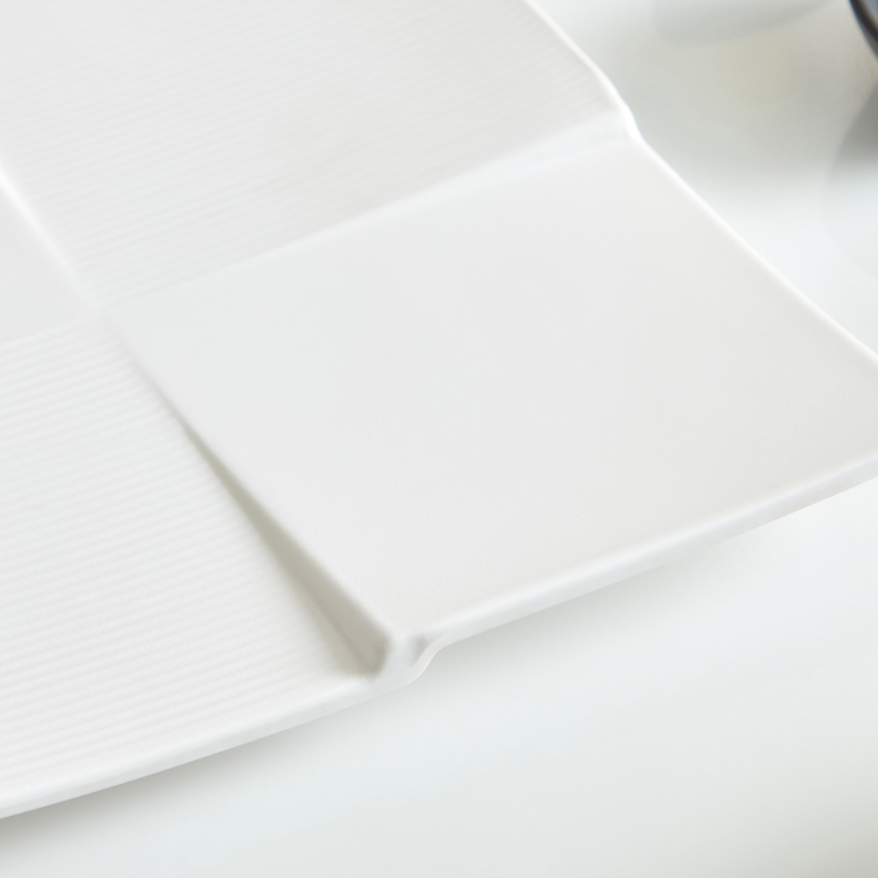 صحن كوادرا من كلاسيك - 23 سم-hbxdecorandfurnishings-tabletop-serveware-image-3