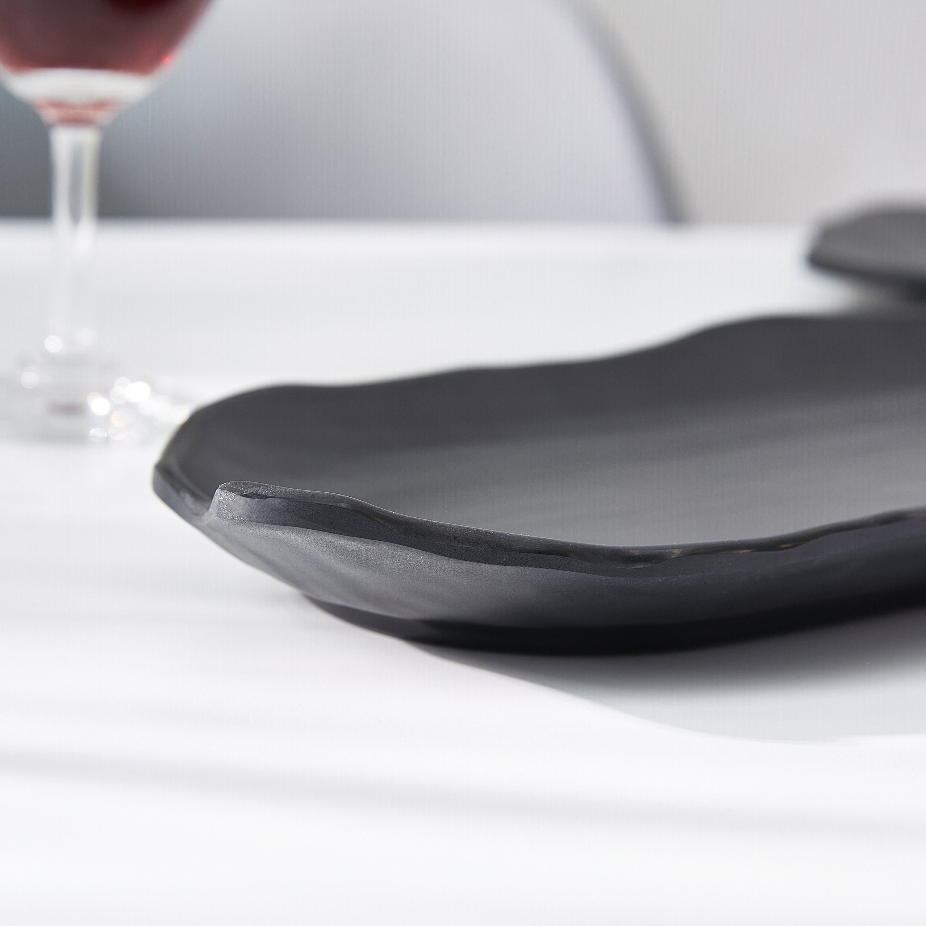 Classic Venice Platter - 34 cm-hbxdecorandfurnishings-tabletop-serveware-image-3