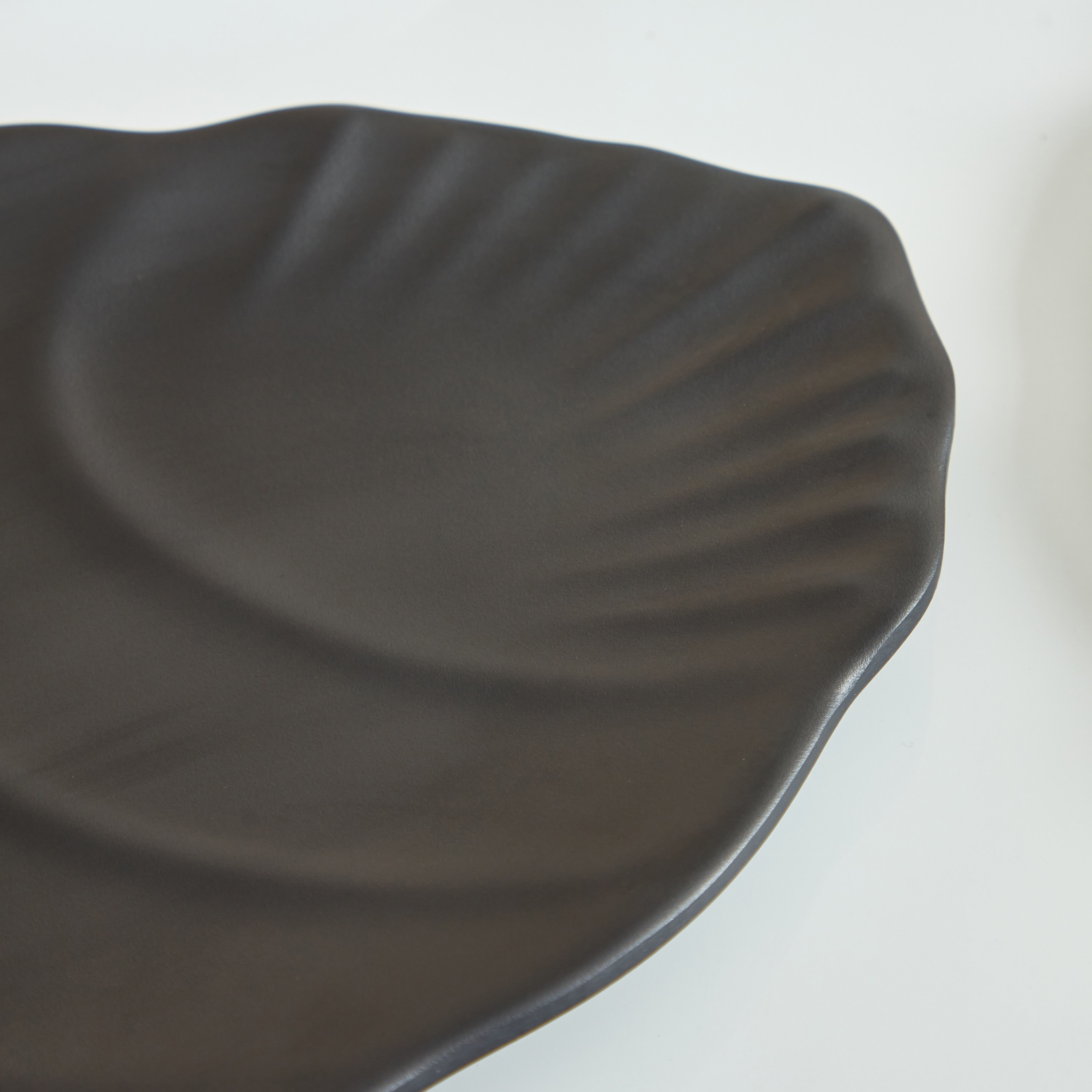 Classic Palm Platter - 30 cm-hbxdecorandfurnishings-tabletop-serveware-image-3