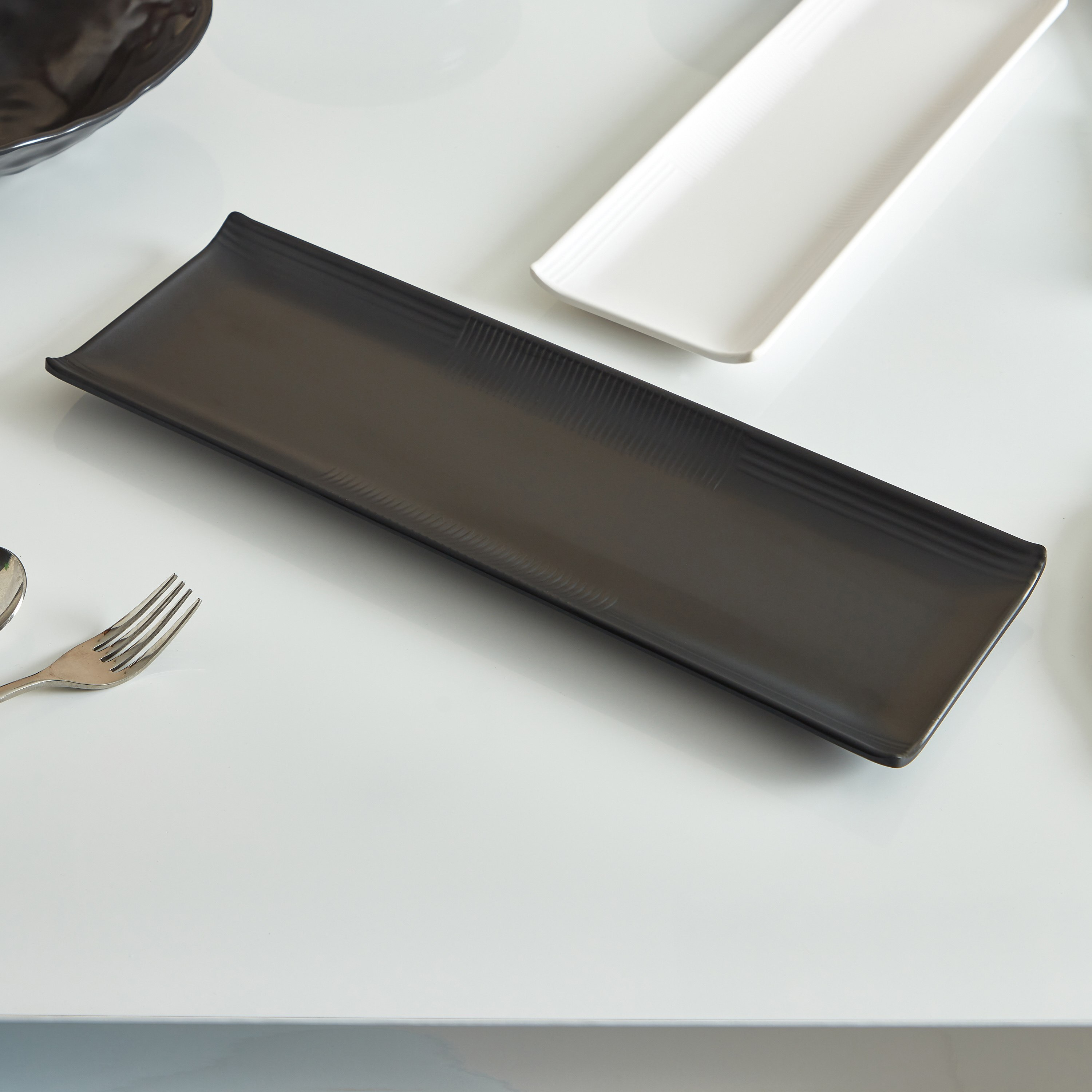 صحن مسطح من كلاسيك - 38 سم-hbxdecorandfurnishings-tabletop-serveware-image-2