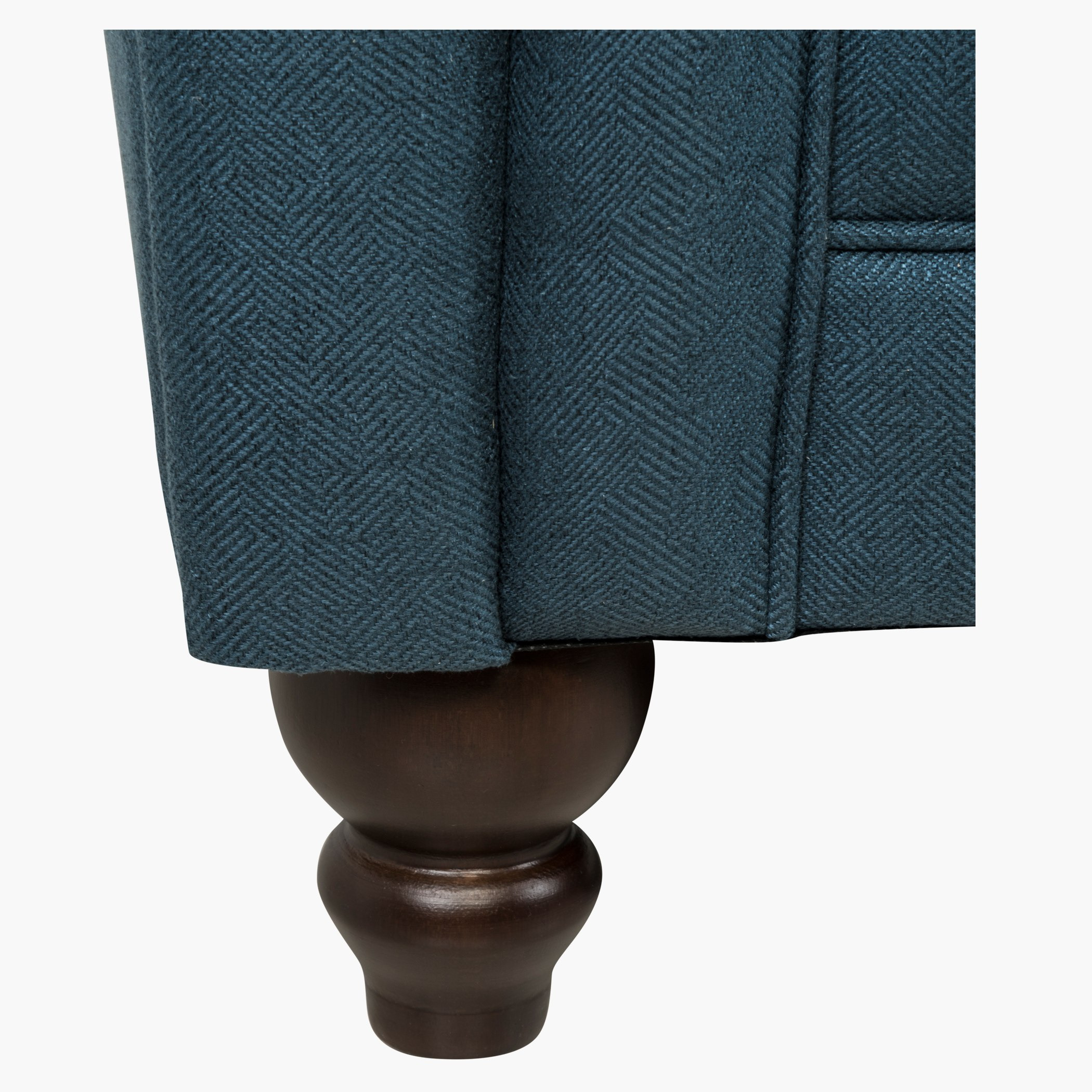 أريكة بثلاثة مقاعد وخمس وسائد من هارفيست-hbxlivingroom-sofasandarmchairs-sofas-image-7