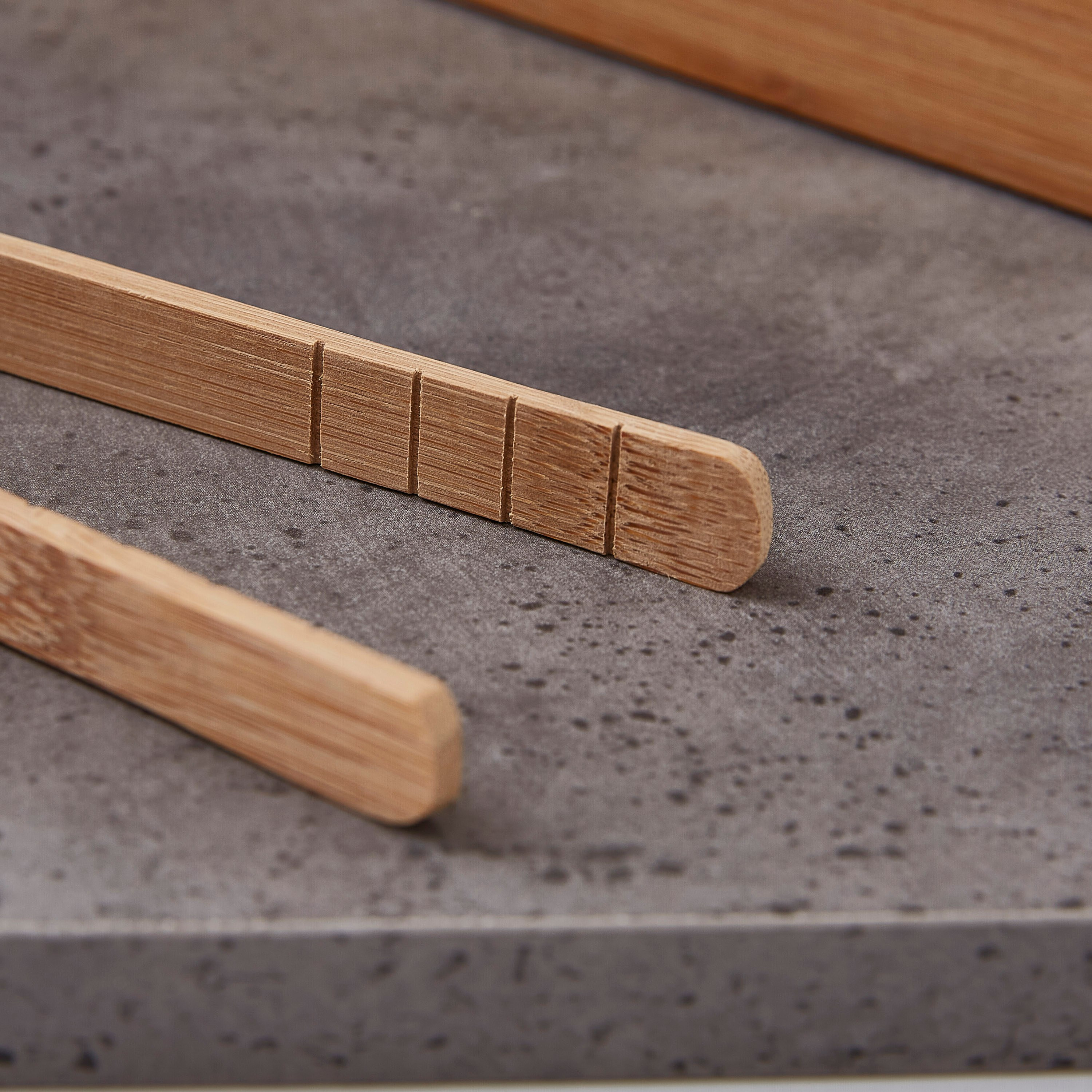 ملقط طعام من الخيزران - 24 سم-hbxhomeware-hbxkitchen-image-2