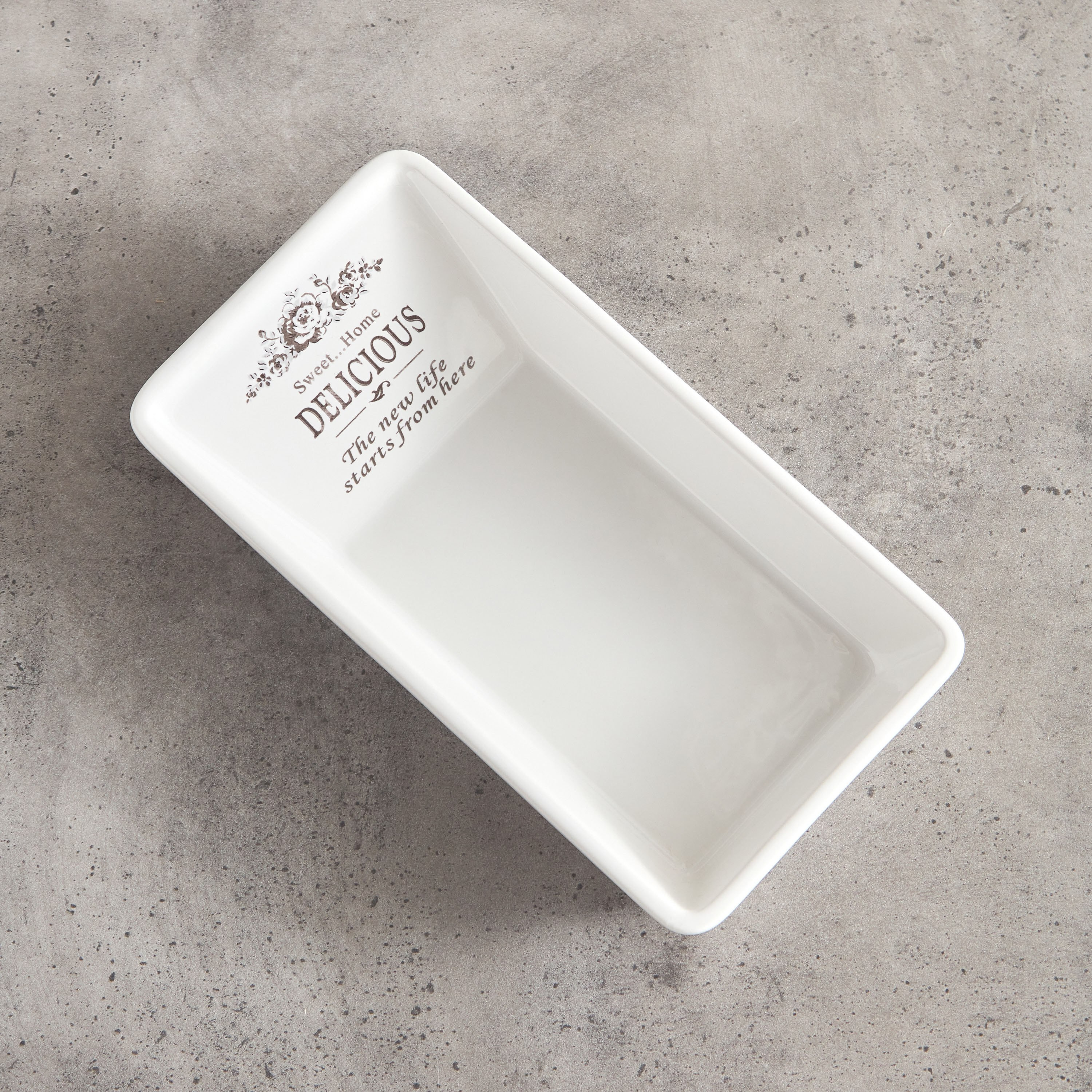 Sweet Home Large Ceramic Salad Plate - 24x12.5 cm-hbxdecorandfurnishings-tabletop-crockery-image-2