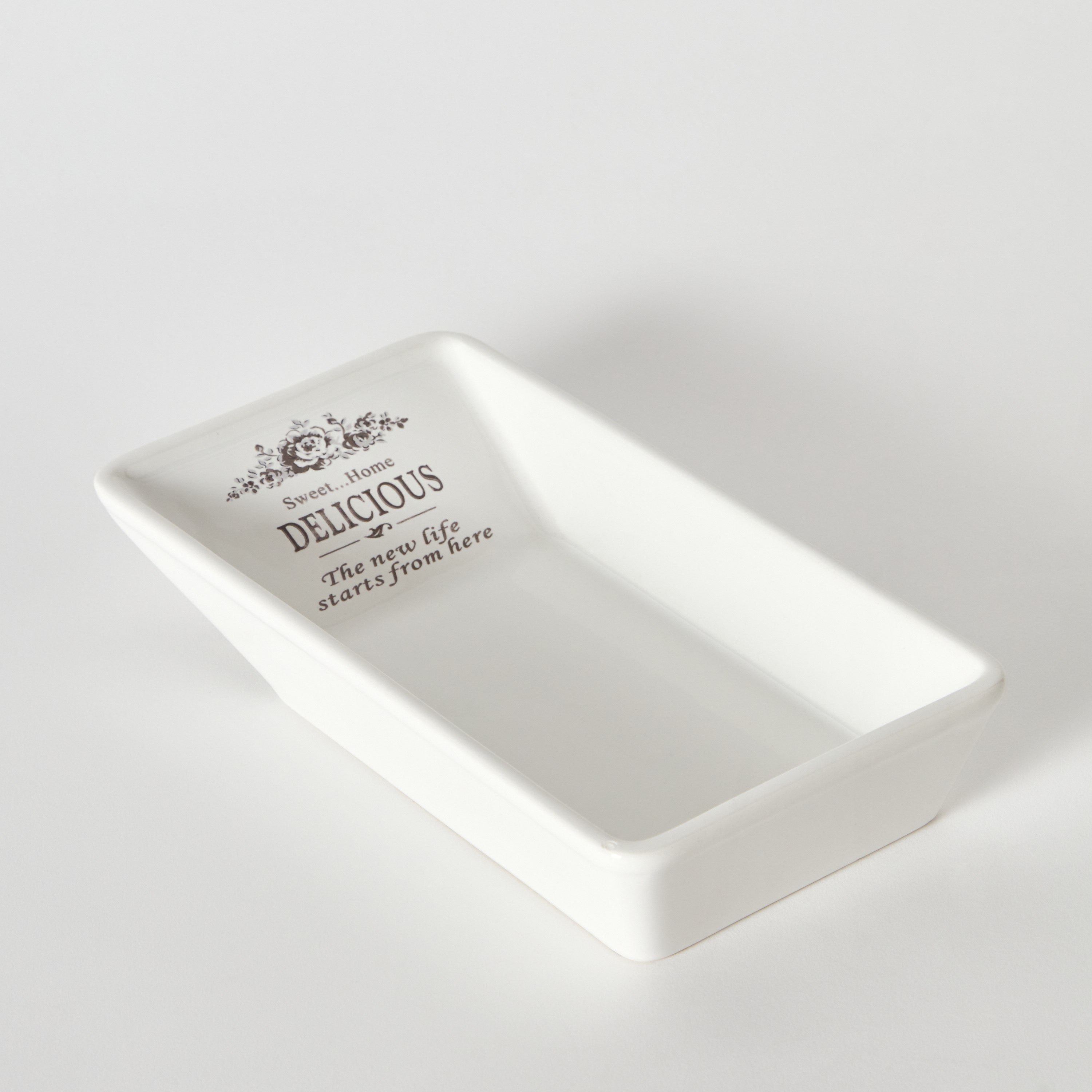 Sweet Home Large Ceramic Salad Plate - 24x12.5 cm-hbxdecorandfurnishings-tabletop-crockery-image-6