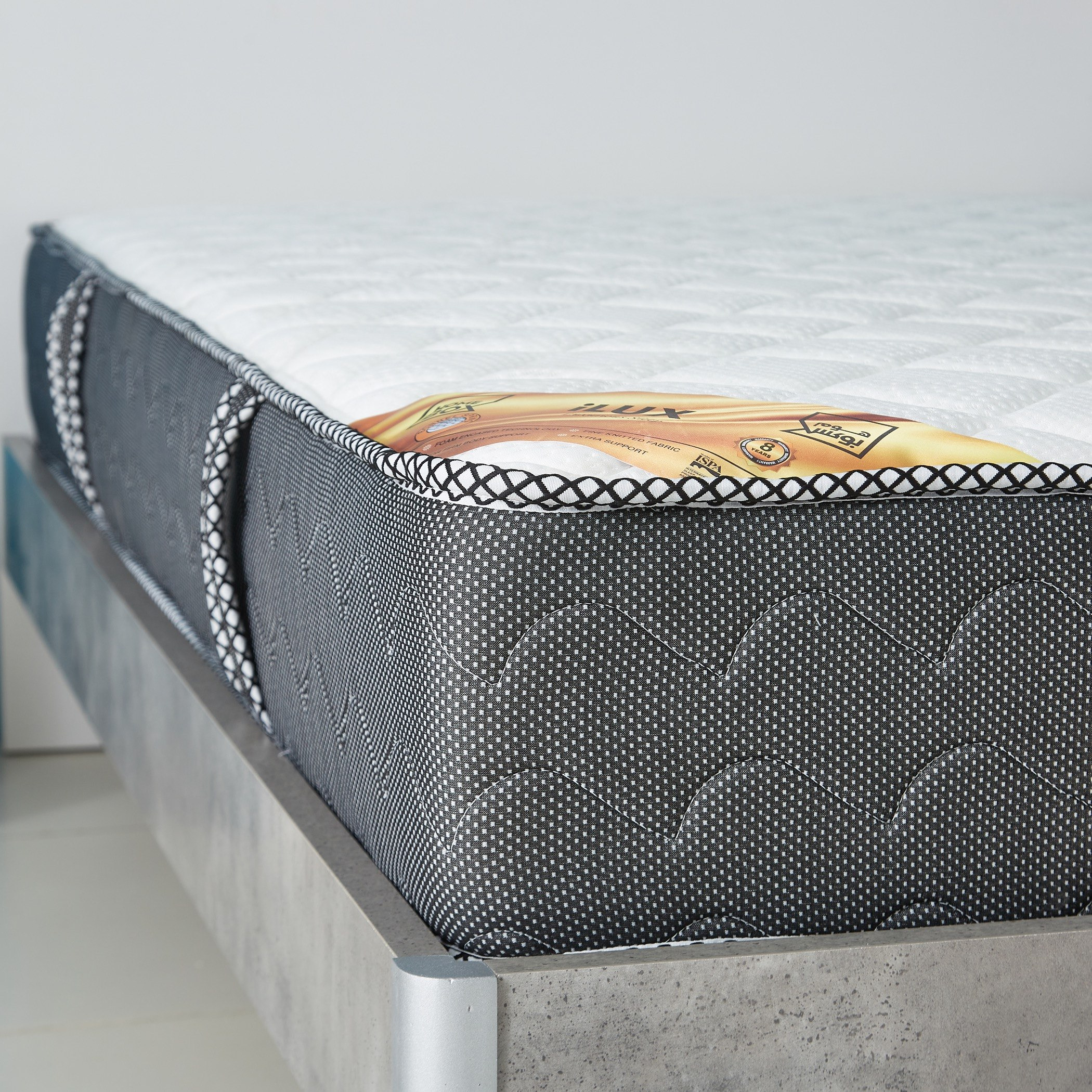 مرتبة مزدوجة بإسفنج عالي المرونة ونوابض من آي لوكس - 120x200x26 سم-hbxfurniture-mattresses-twin-image-4