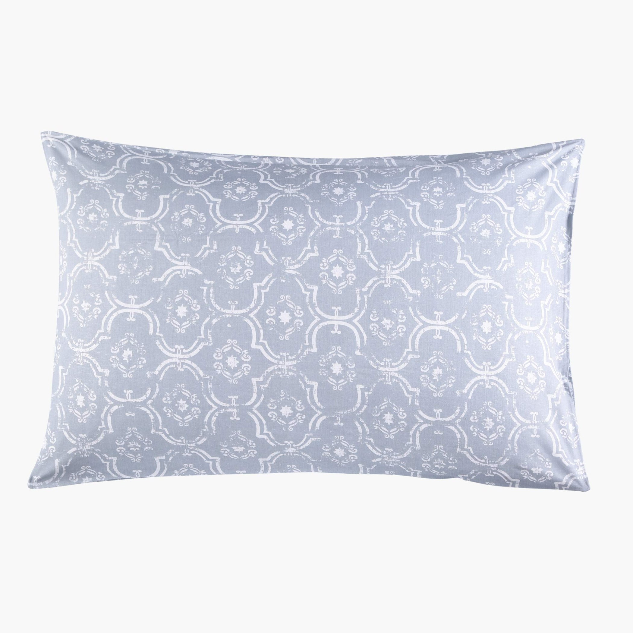 غطاء وسادة بنقوش من ألفين - طقم من غطاءين-hbxhomeware-hbxbedroom-image-1