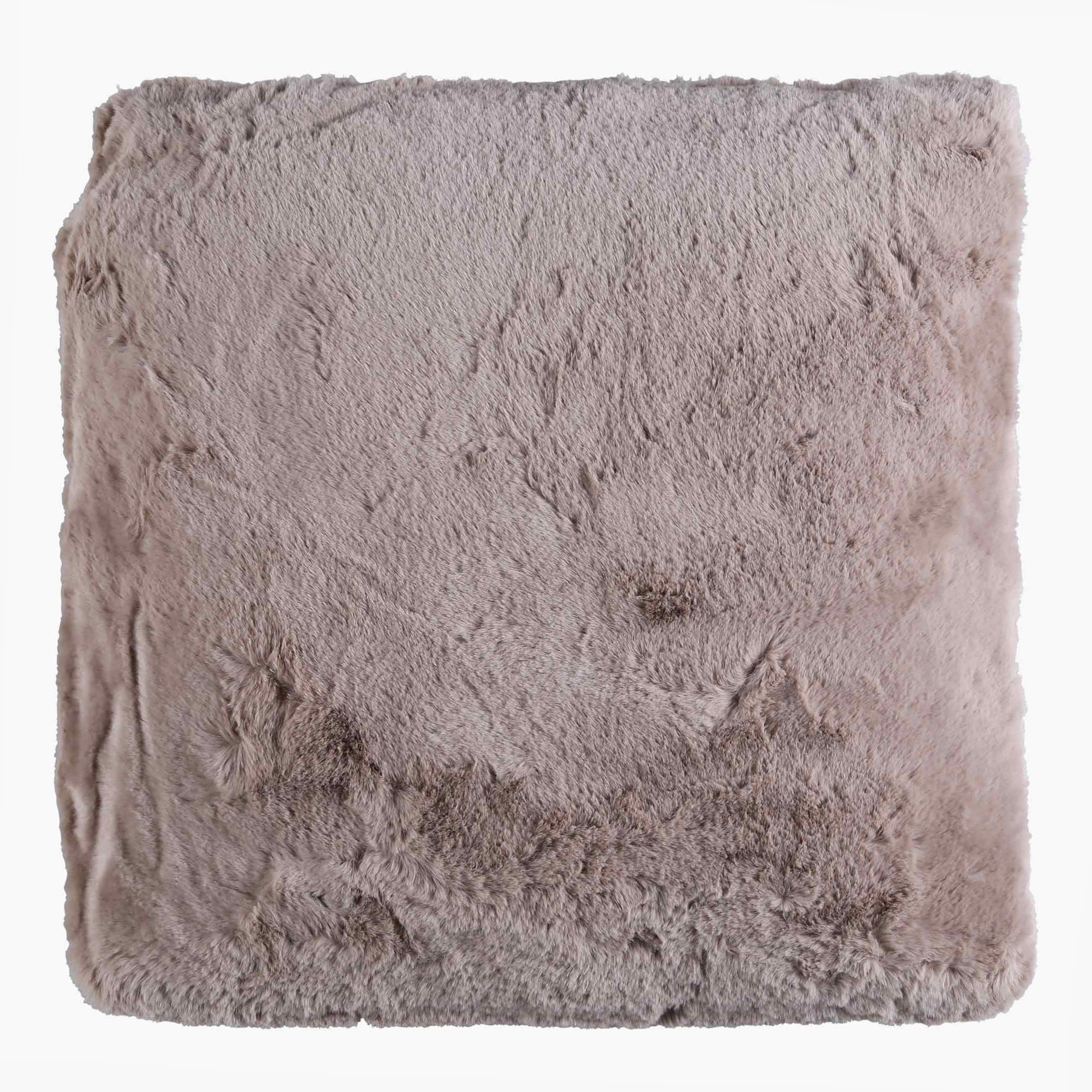 وسادة محشوّة من فرو الأرنب - 45x45 سم-hbxlivingroom-furnishings-cushionsandcovers-filledcushions-image-1