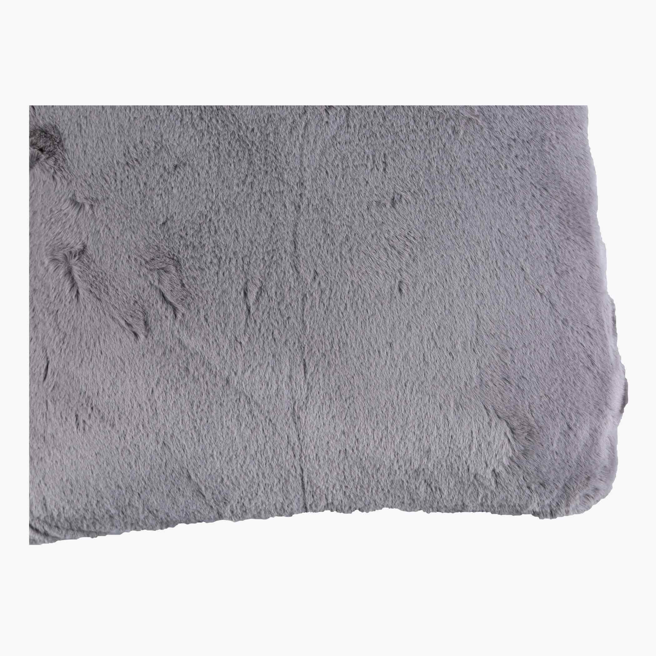 وسادة محشوّة من فرو الأرنب - 45x45 سم-hbxlivingroom-furnishings-cushionsandcovers-filledcushions-image-3