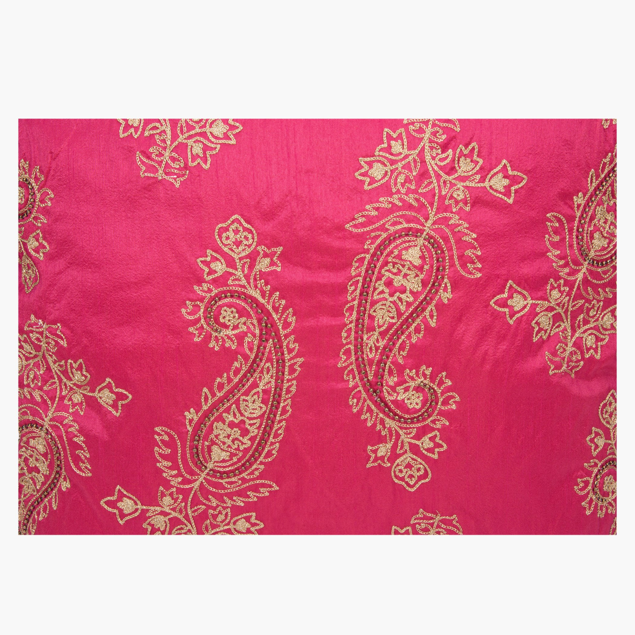 وسادة محشوّة بطباعة بيزلي - 45x45 سم-hbxlivingroom-furnishings-cushionsandcovers-filledcushions-image-3