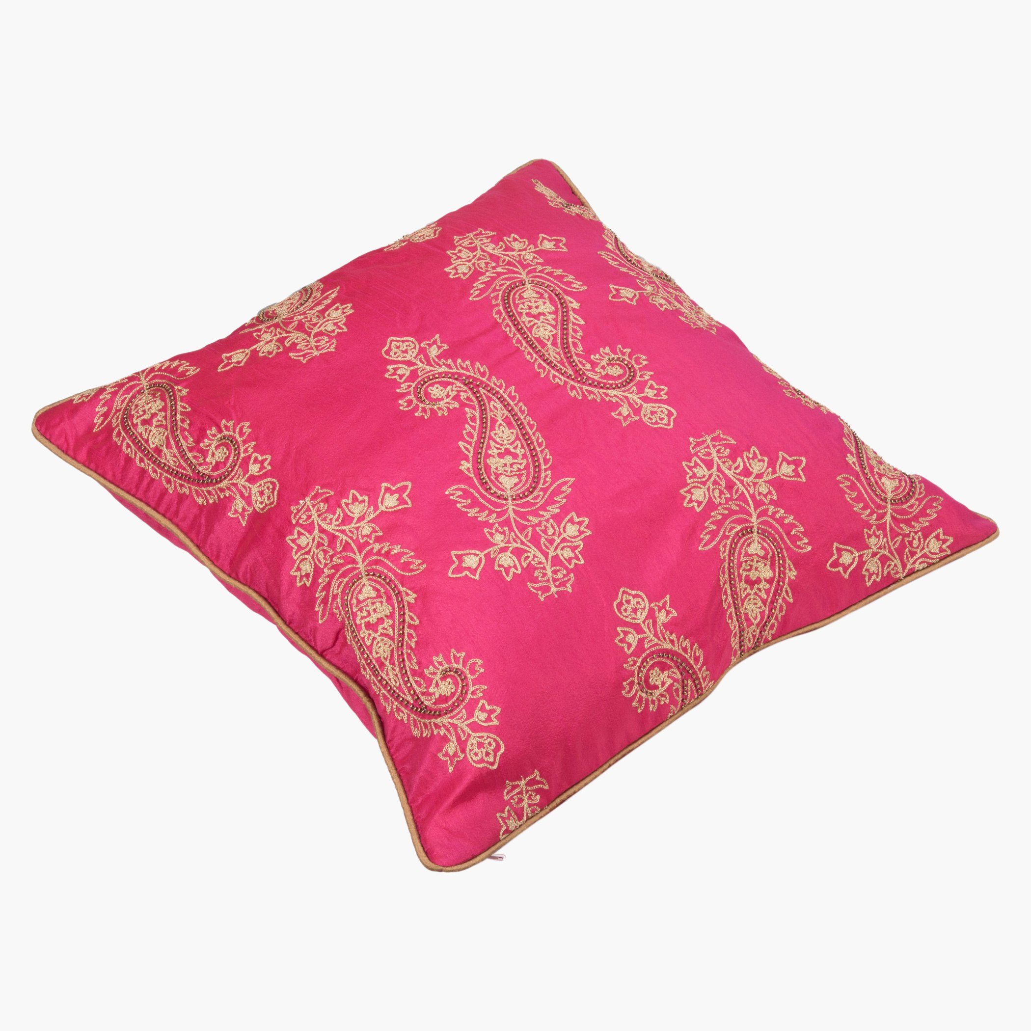 وسادة محشوّة بطباعة بيزلي - 45x45 سم-hbxlivingroom-furnishings-cushionsandcovers-filledcushions-image-4