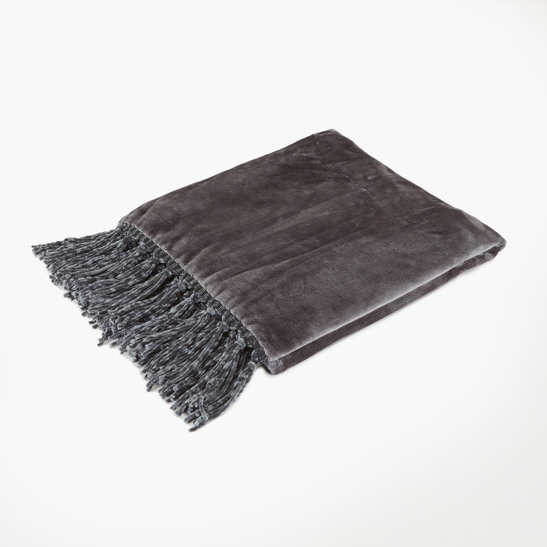بطانية خفيفة قطيفة بشرّابات لافيش - 130x180 سم-hbxhomeware-hbxbedroom-image-1