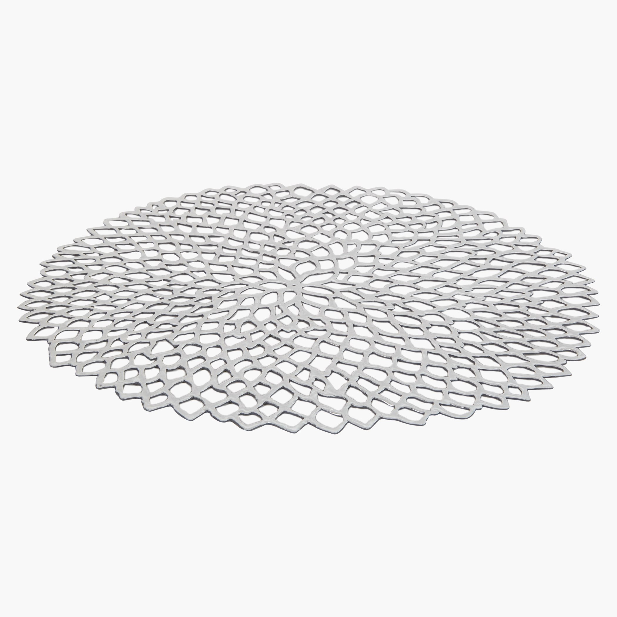 لبادة صحون بتفاصيل ميتاليك لوسي-hbxdecorandfurnishings-homefurnishings-tablelinens-image-2