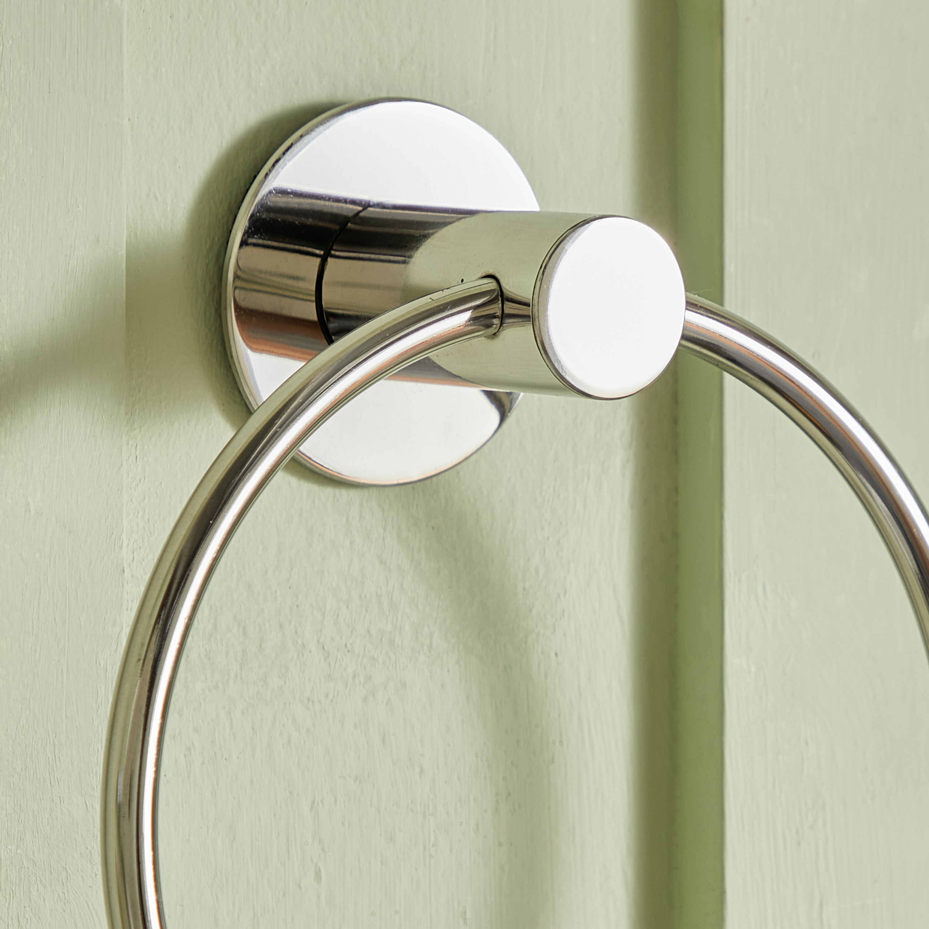 حلقة تعليق المناشف من سانيتي-hbxbathroom-bathroomstorage-towelholdersandstands-image-4