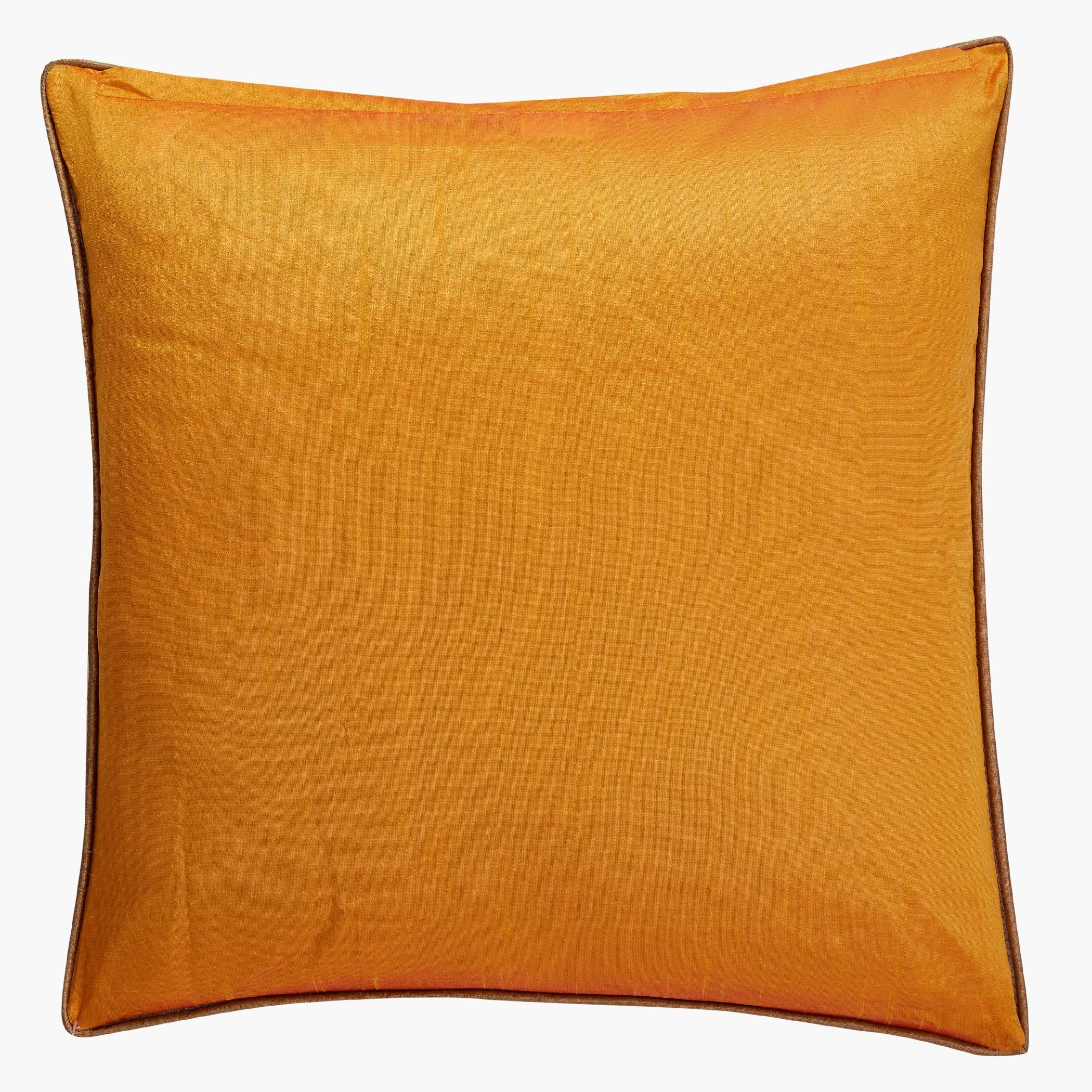 وسادة محشوة مطرّزة من لويس - 45x45سم-hbxlivingroom-furnishings-cushionsandcovers-filledcushions-image-2