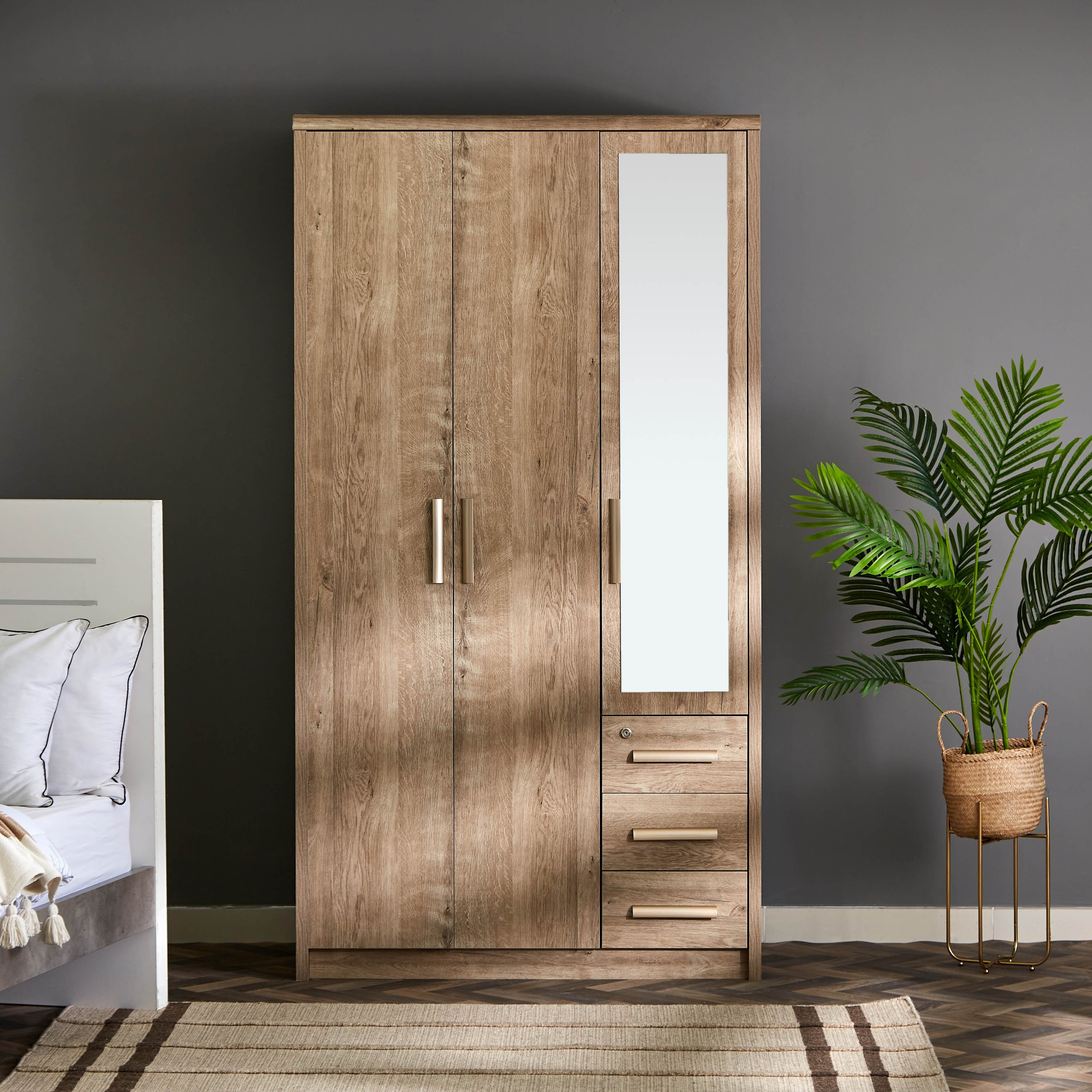 خزانة ملابس بـ3 أبواب مع مرآة من كيرفي-hbxfurniture-wardrobes-image-2