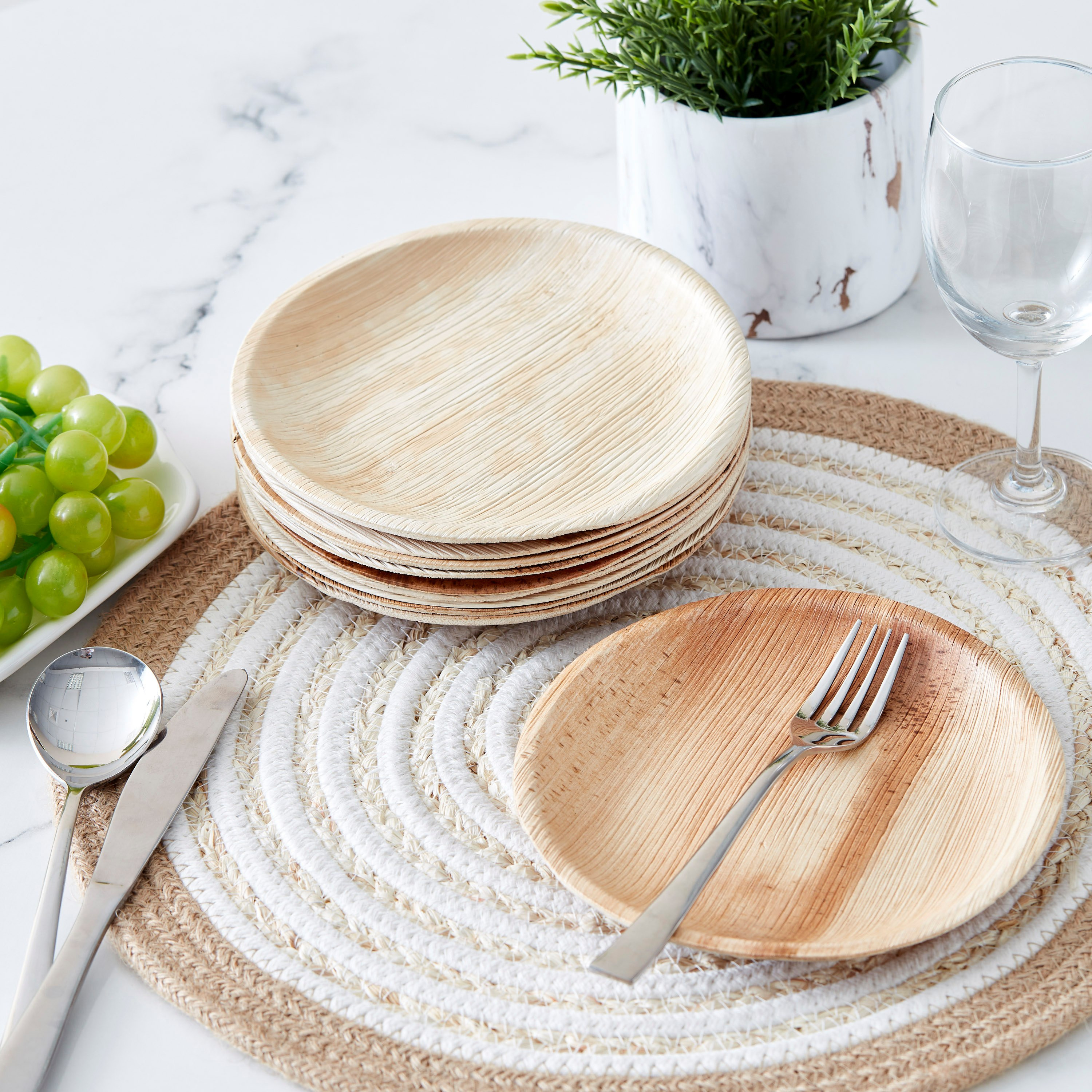 صحن جانبي مستدير بتصميم أوراق النخيل - طقم من 10 قطع-hbxhomeware-hbxkitchen-image-1