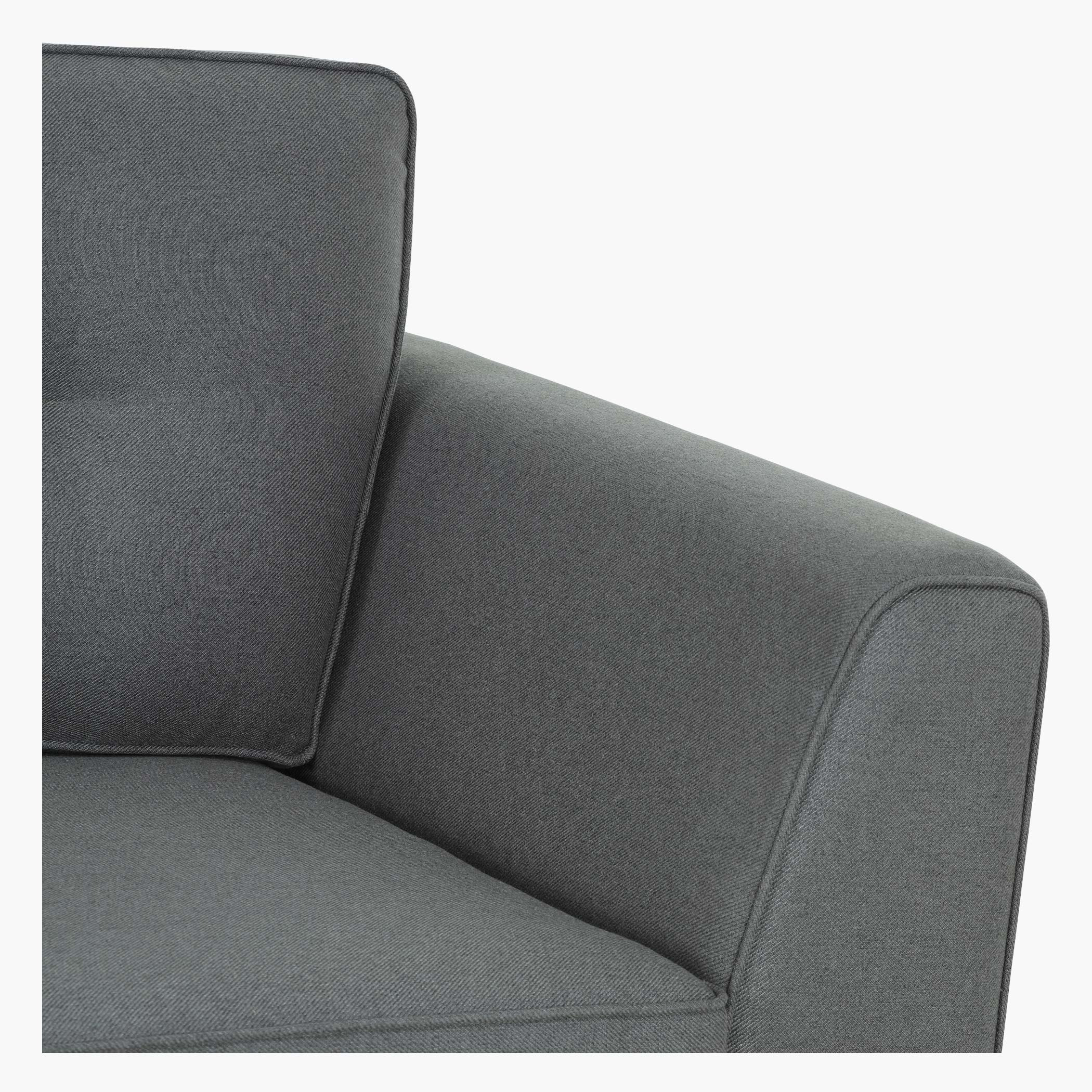 أريكة بمقعدين وأربعة وسائد بتصميم حسب الطلب آلينا-hbxlivingroom-sofasandarmchairs-sofas-image-5